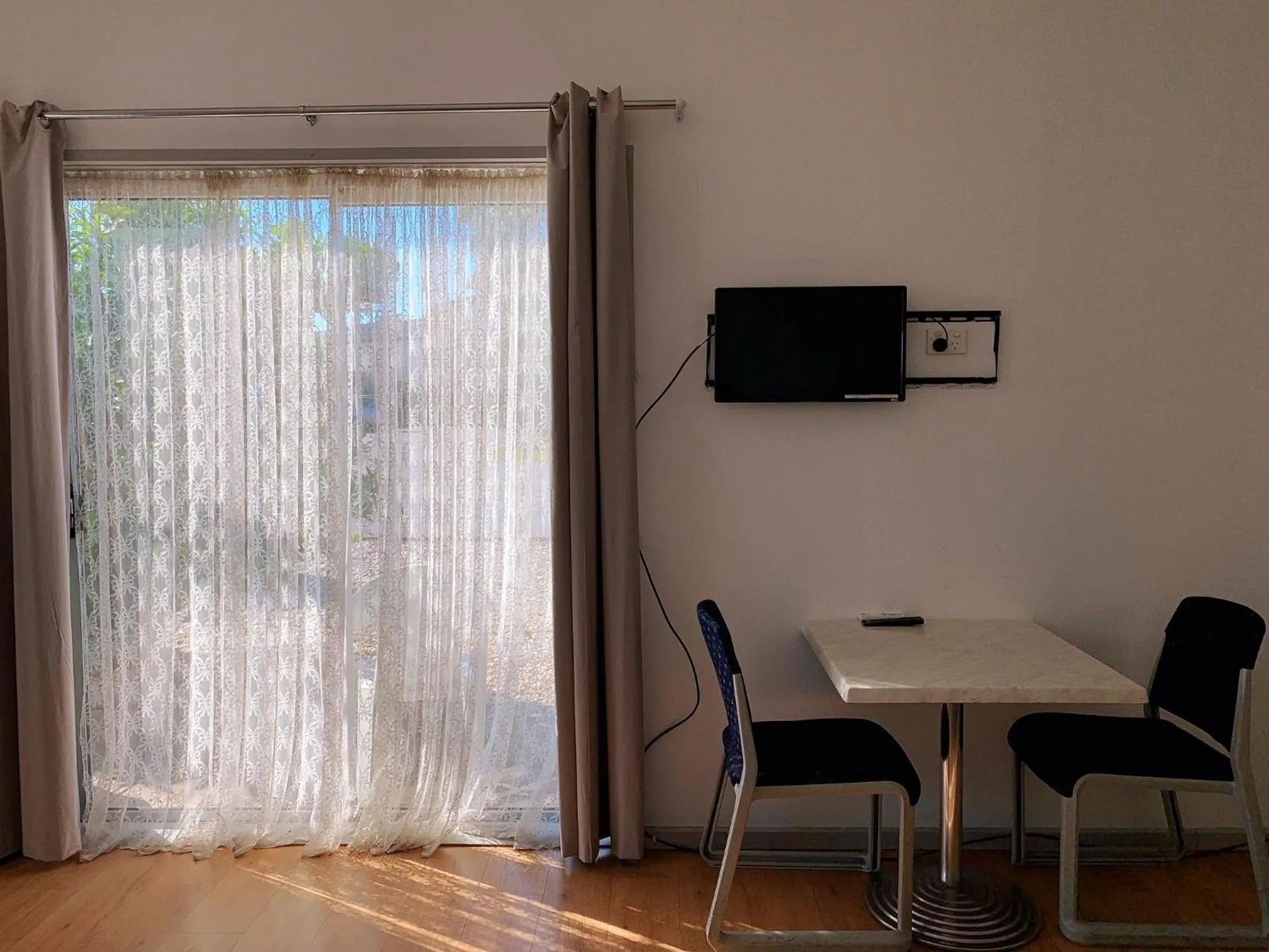 Beaconsfield Lodge Motel