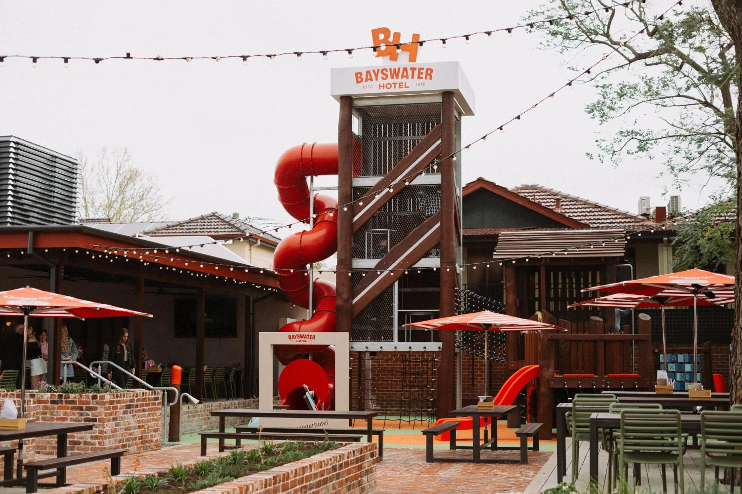 Property building in Quality Hotel Bayswater