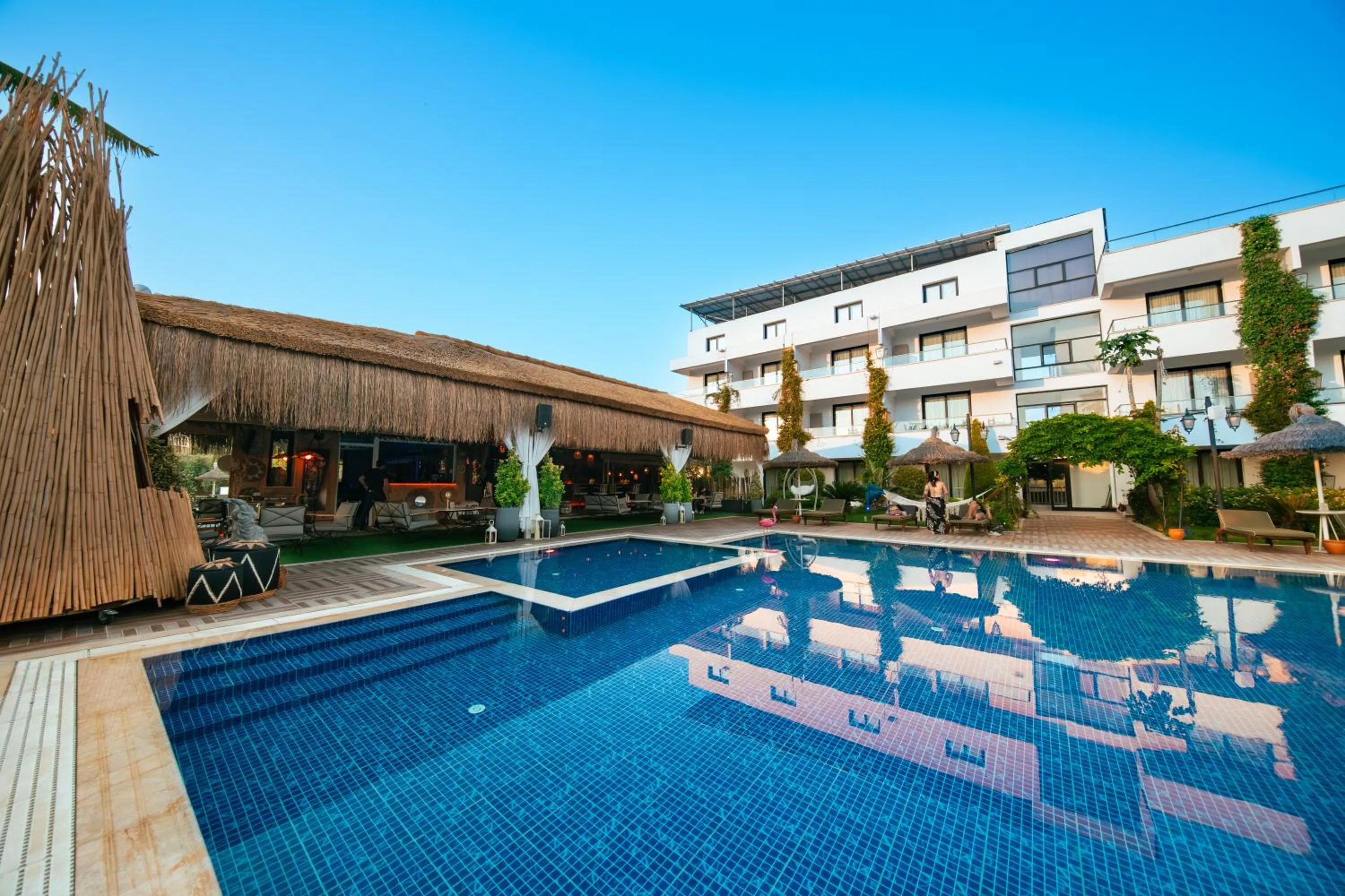 Property building in Palmonte Suites Hotel & SPA