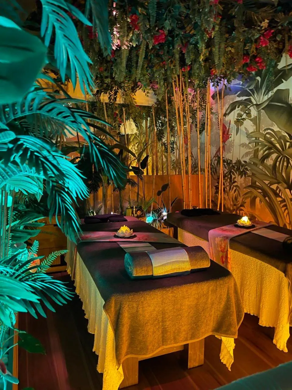 Massage in Palmonte Suites Hotel & SPA