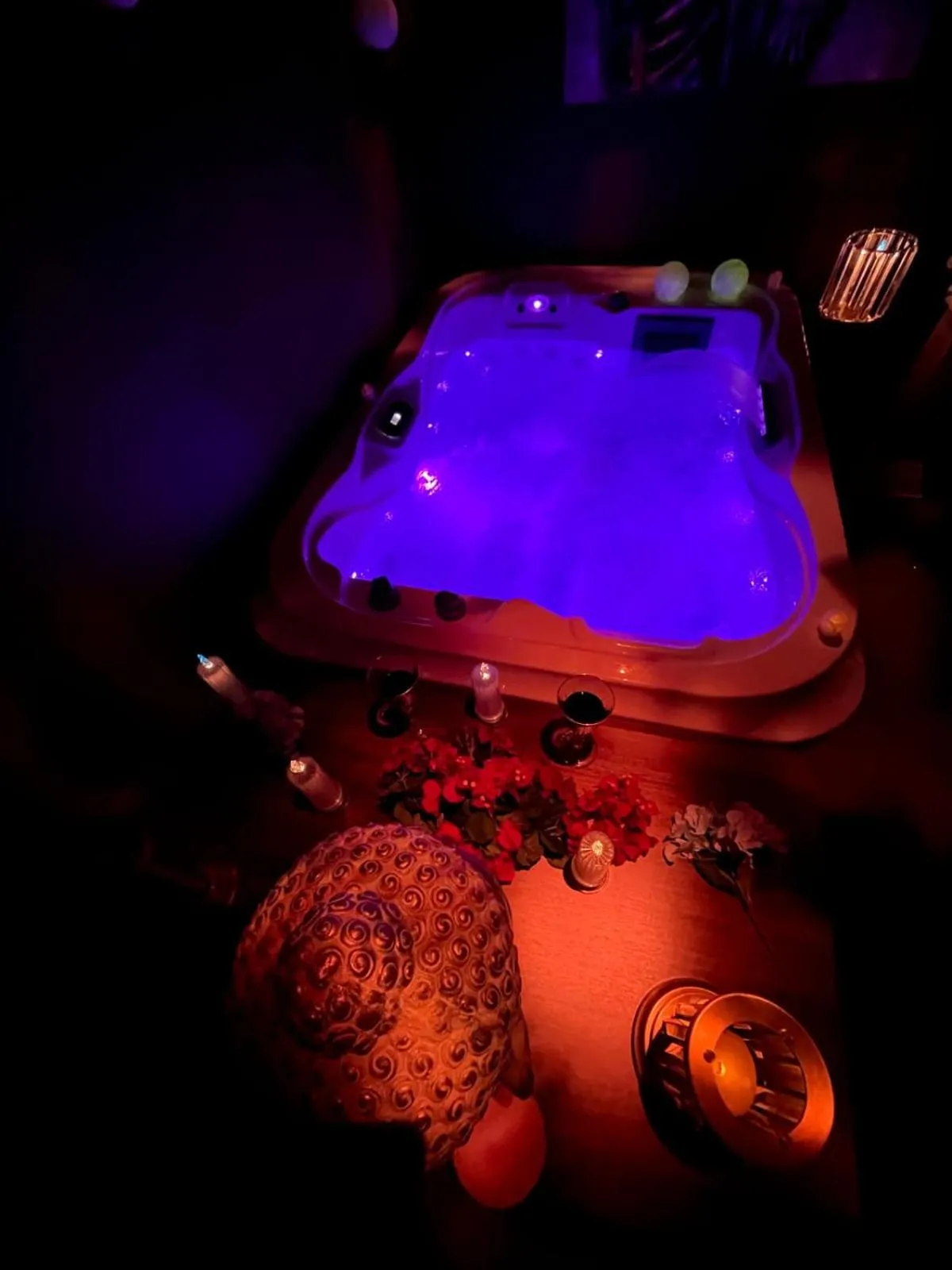 Hot Tub in Palmonte Suites Hotel & SPA