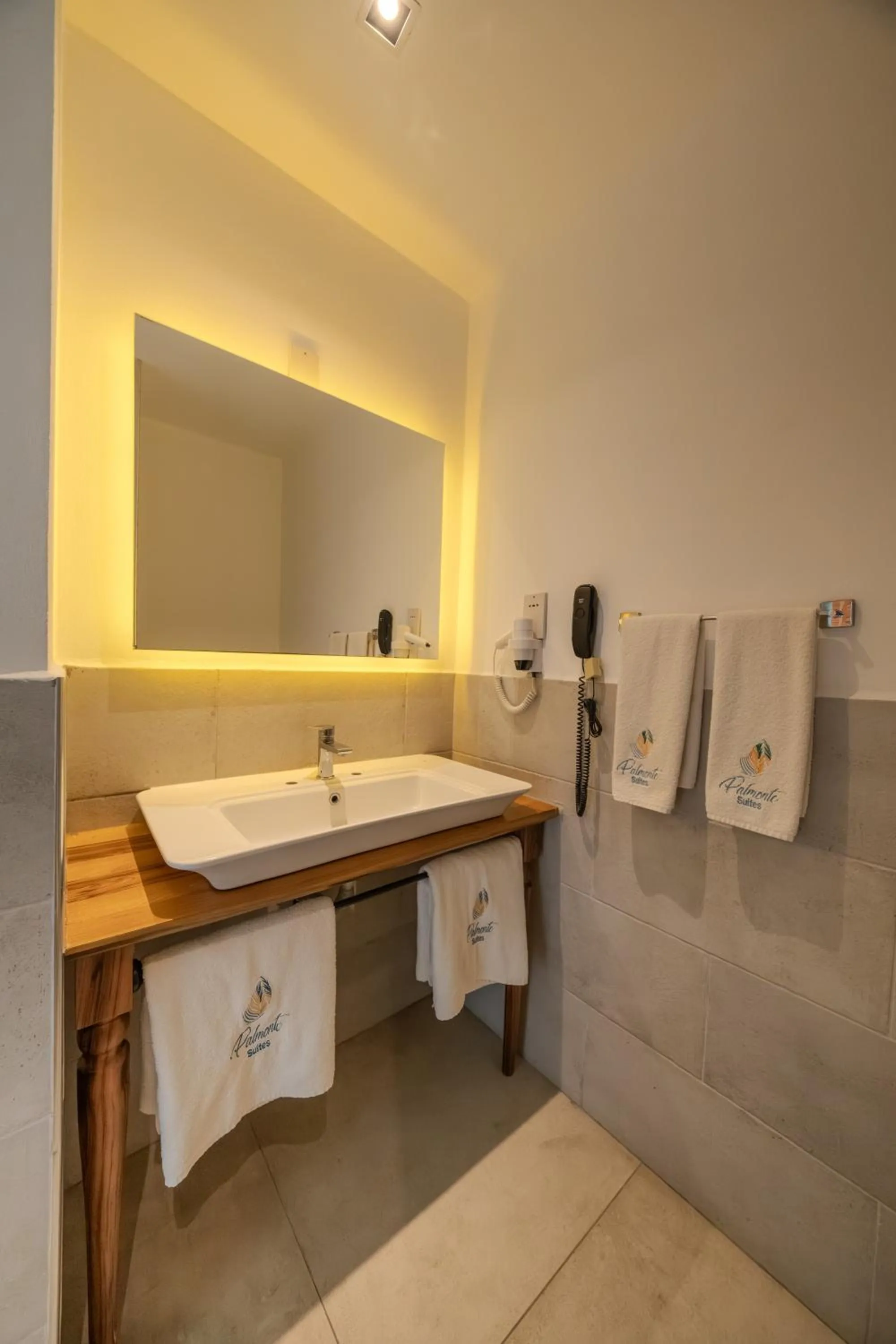 Bathroom in Palmonte Suites Hotel & SPA