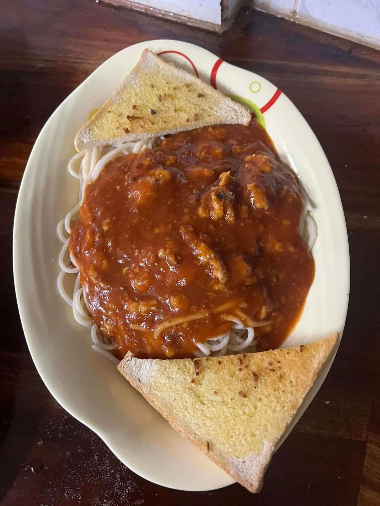 Ice Bear Bar & Tourist Inn