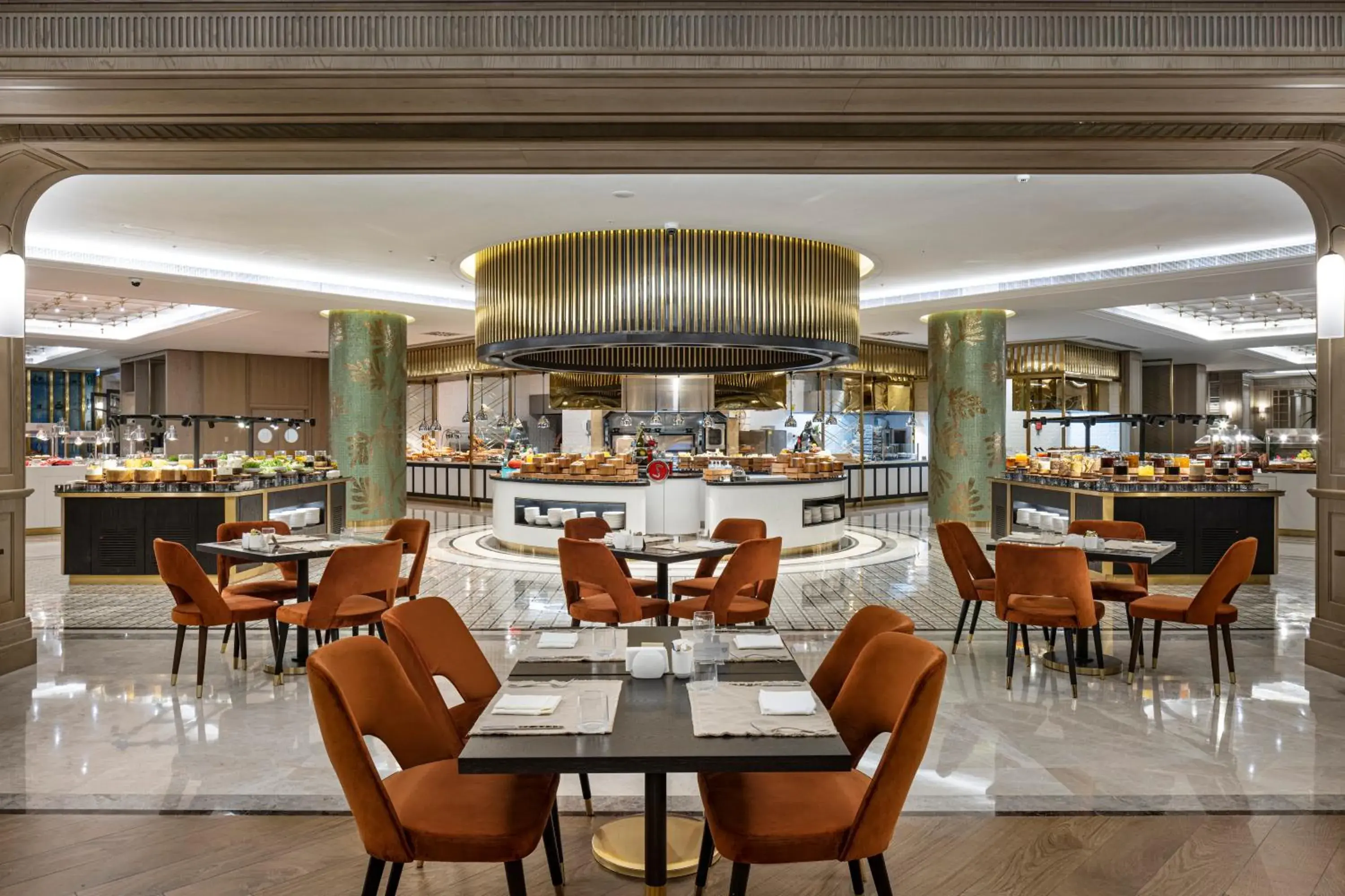 Restaurant/places to eat in Merit Royal Diamond Hotel & SPA Restaurant/places to eat in Merit Royal Diamond Hotel & SPA