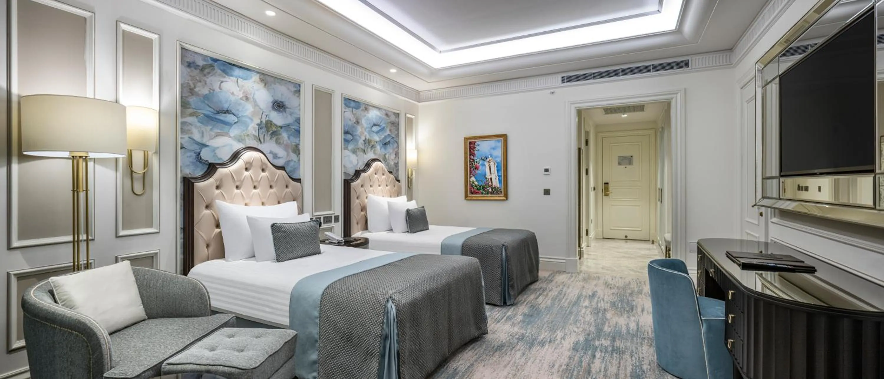 Photo of the whole room, Bed in Merit Royal Diamond Hotel & SPA