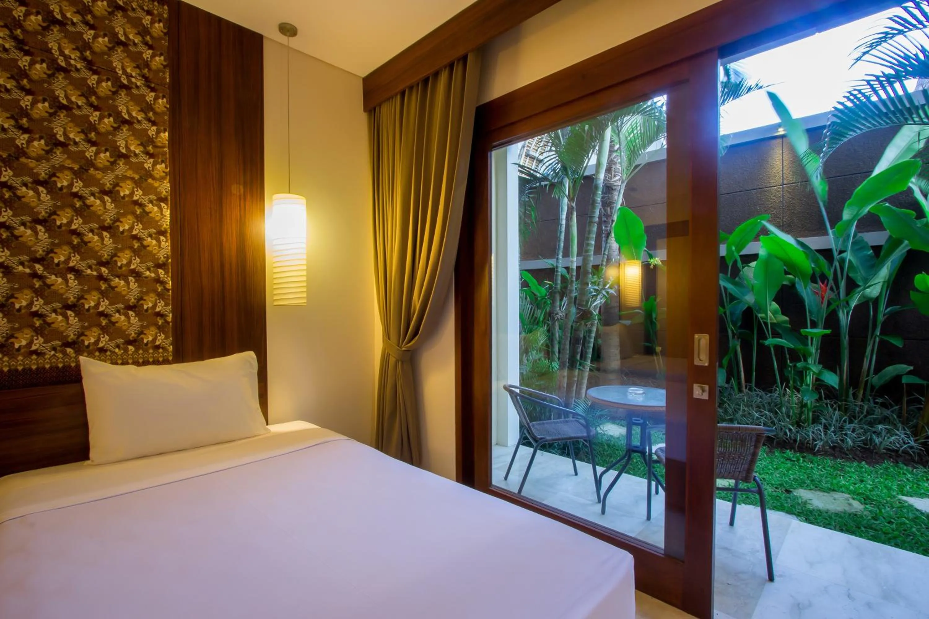 Patio, Bed in M Suite Bali