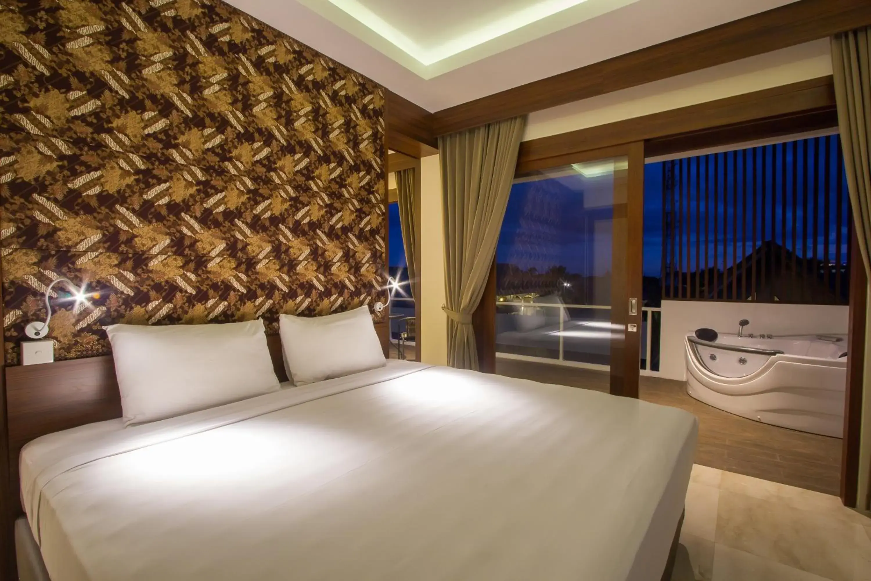 Night, Bed in M Suite Bali Night, Bed in M Suite Bali