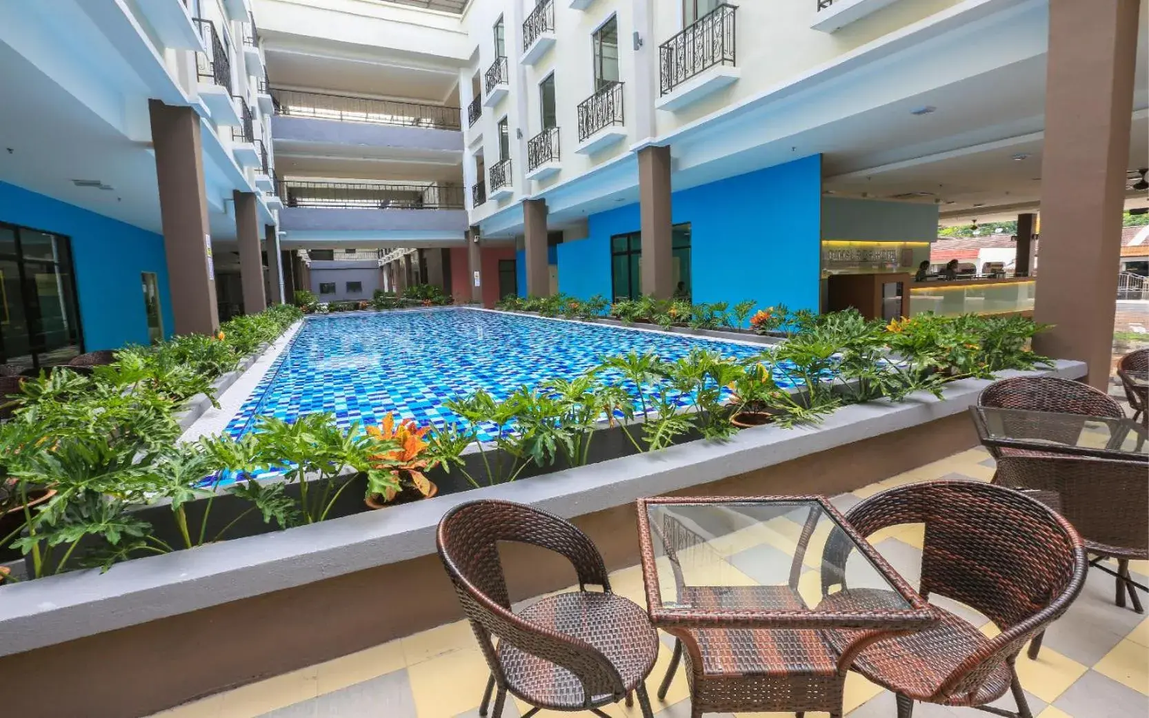 Facade/entrance in Temasek Hotel Facade/entrance in Temasek Hotel