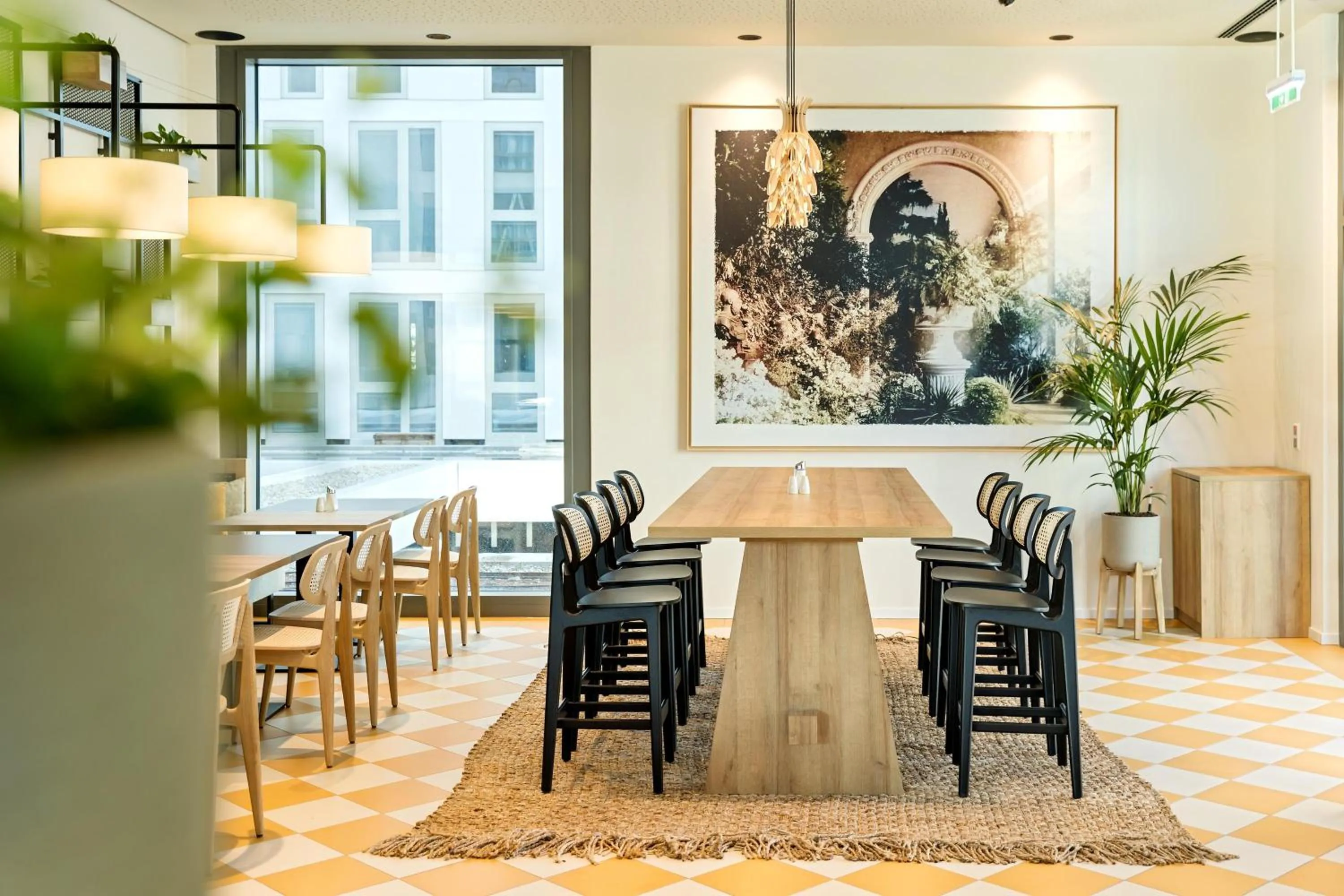 Restaurant/places to eat in Spark by Hilton Vienna Donaustadt