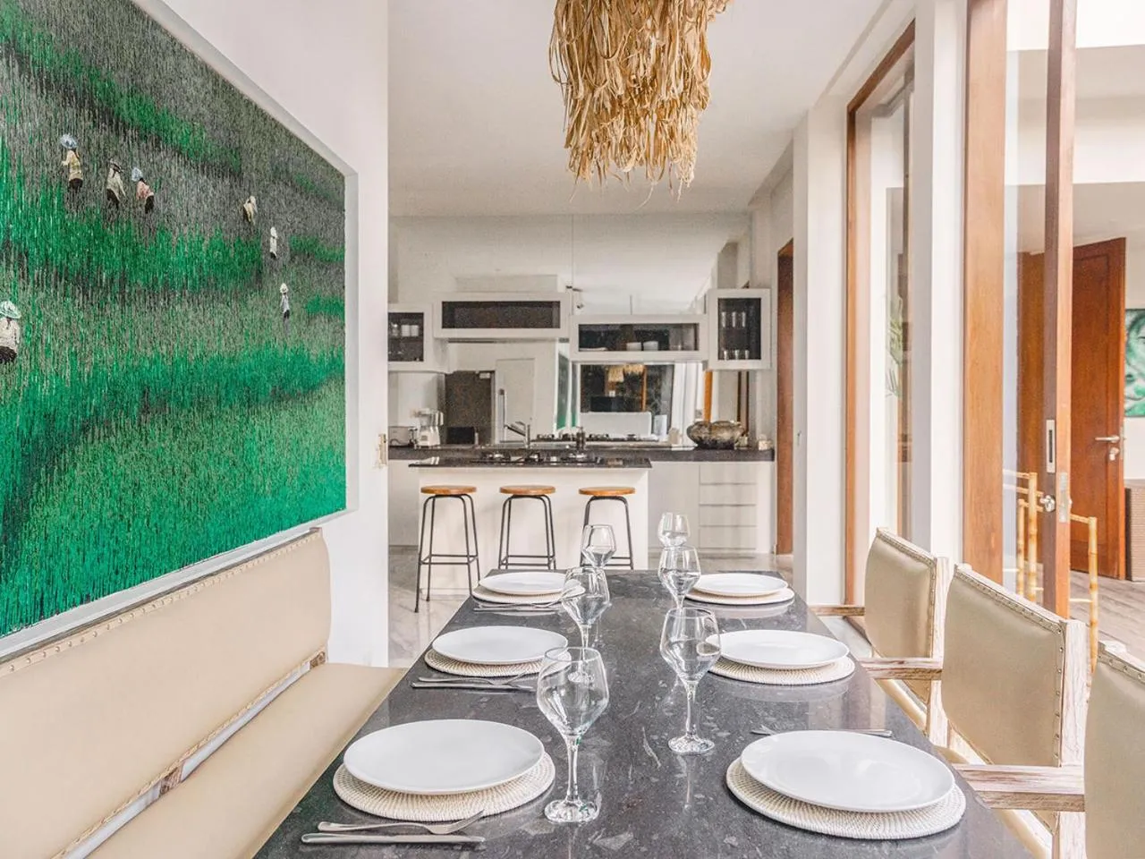 Dining area in AB Villa & Apartments