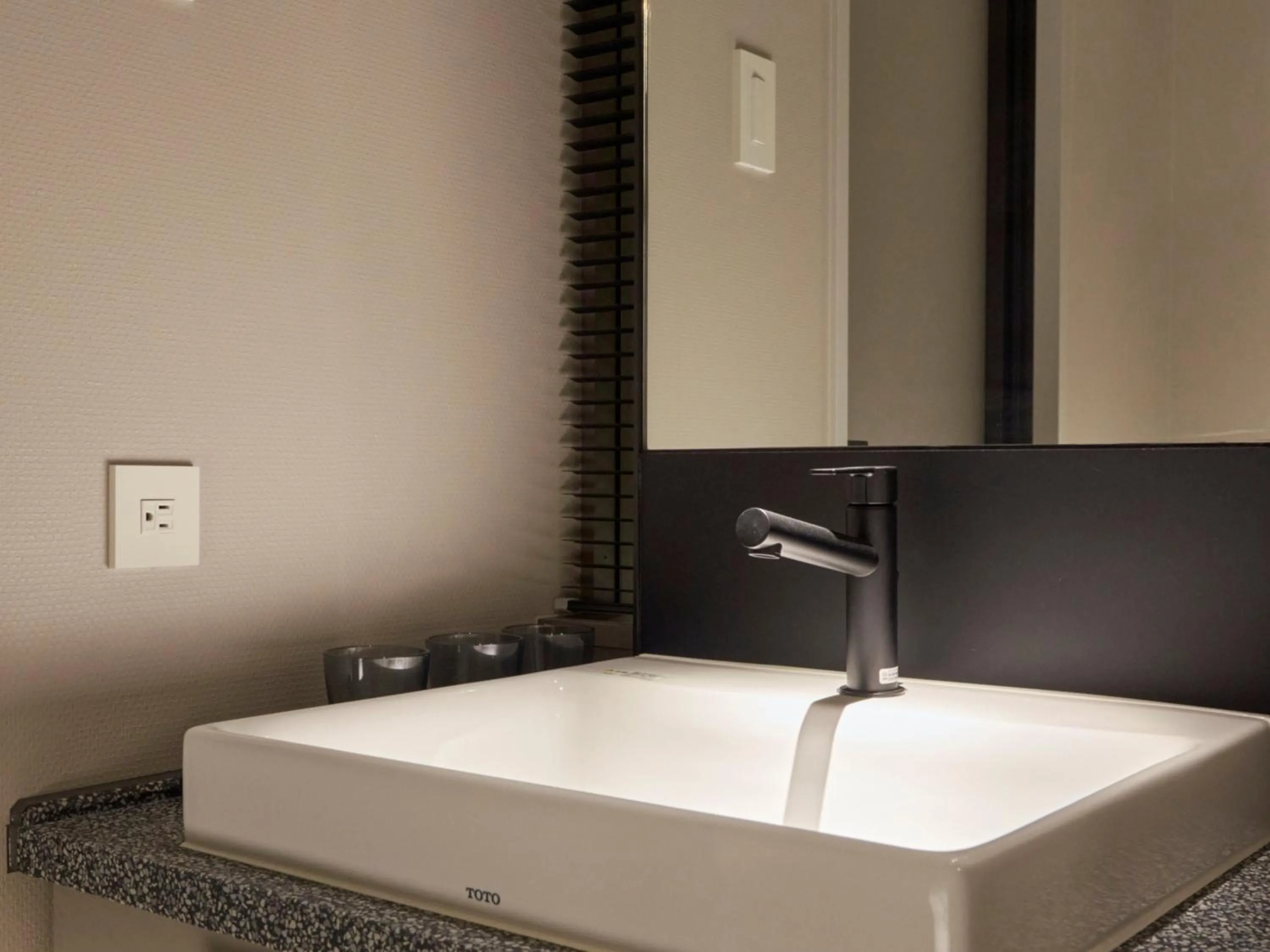 Area and facilities in CROSS Life Hakata Tenjin