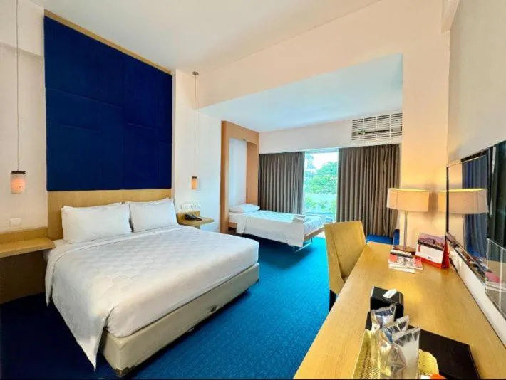 Bedroom, Bed in Swiss-Belinn Malang