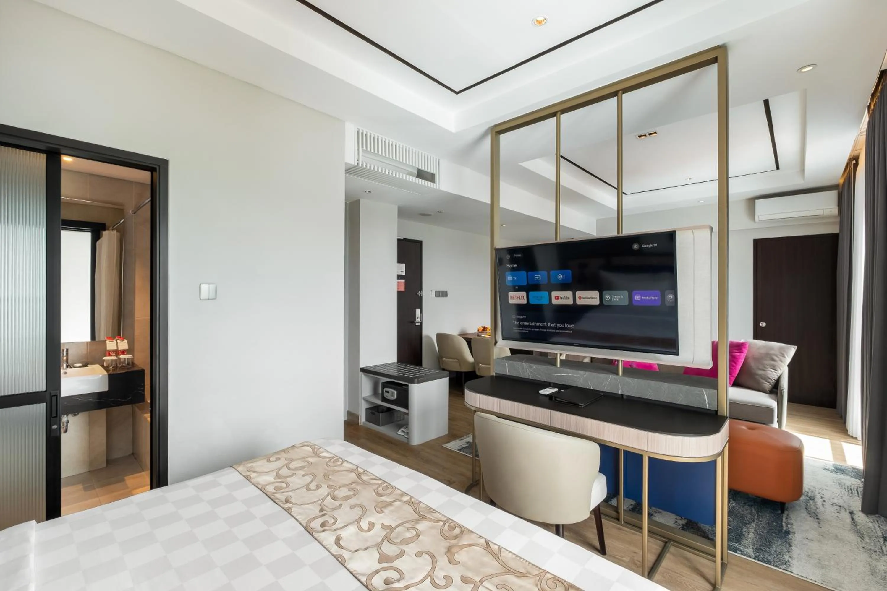 Bed in Swiss-Belinn Malang