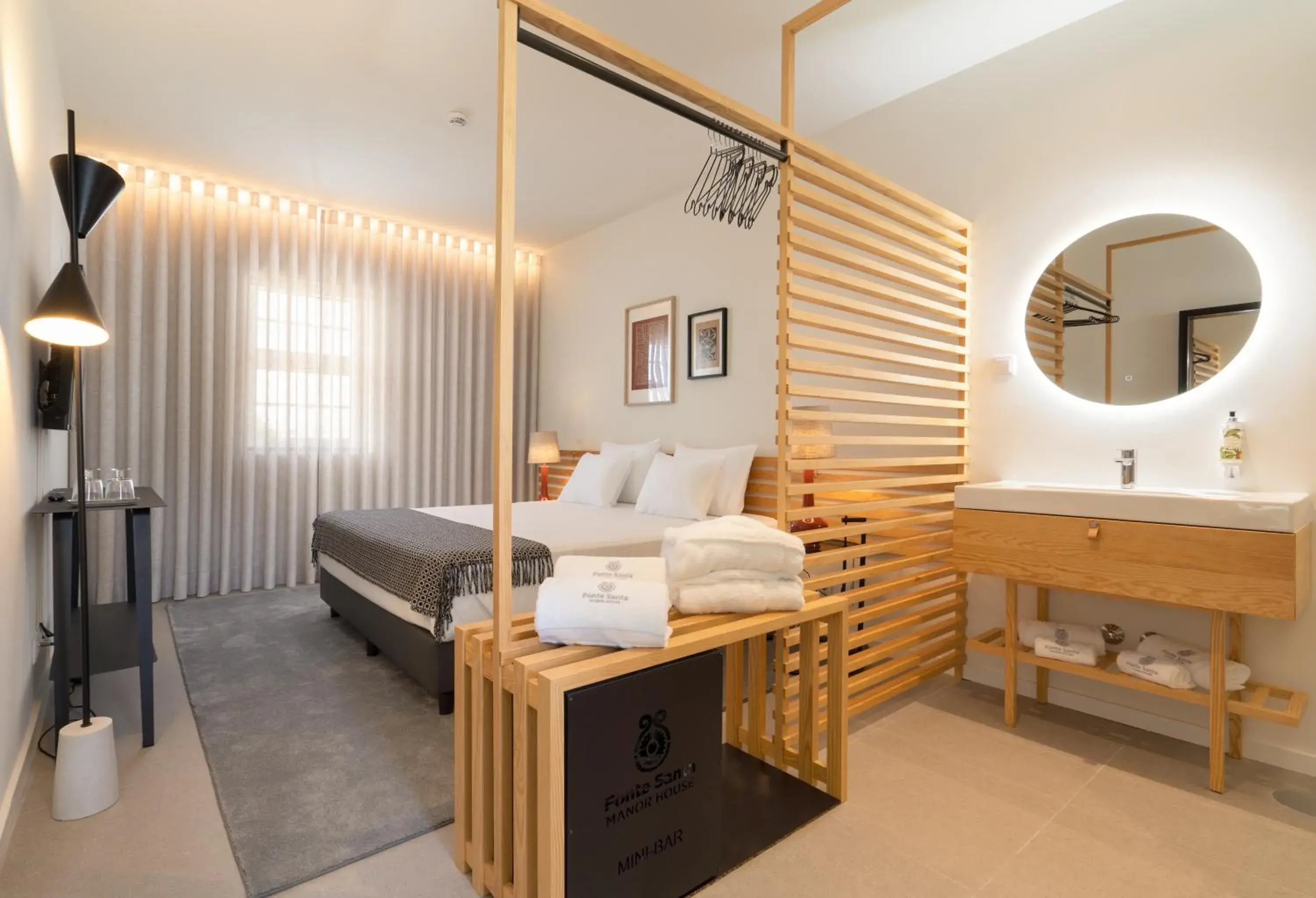 FONTE SANTA Manor House FONTE SANTA Manor House