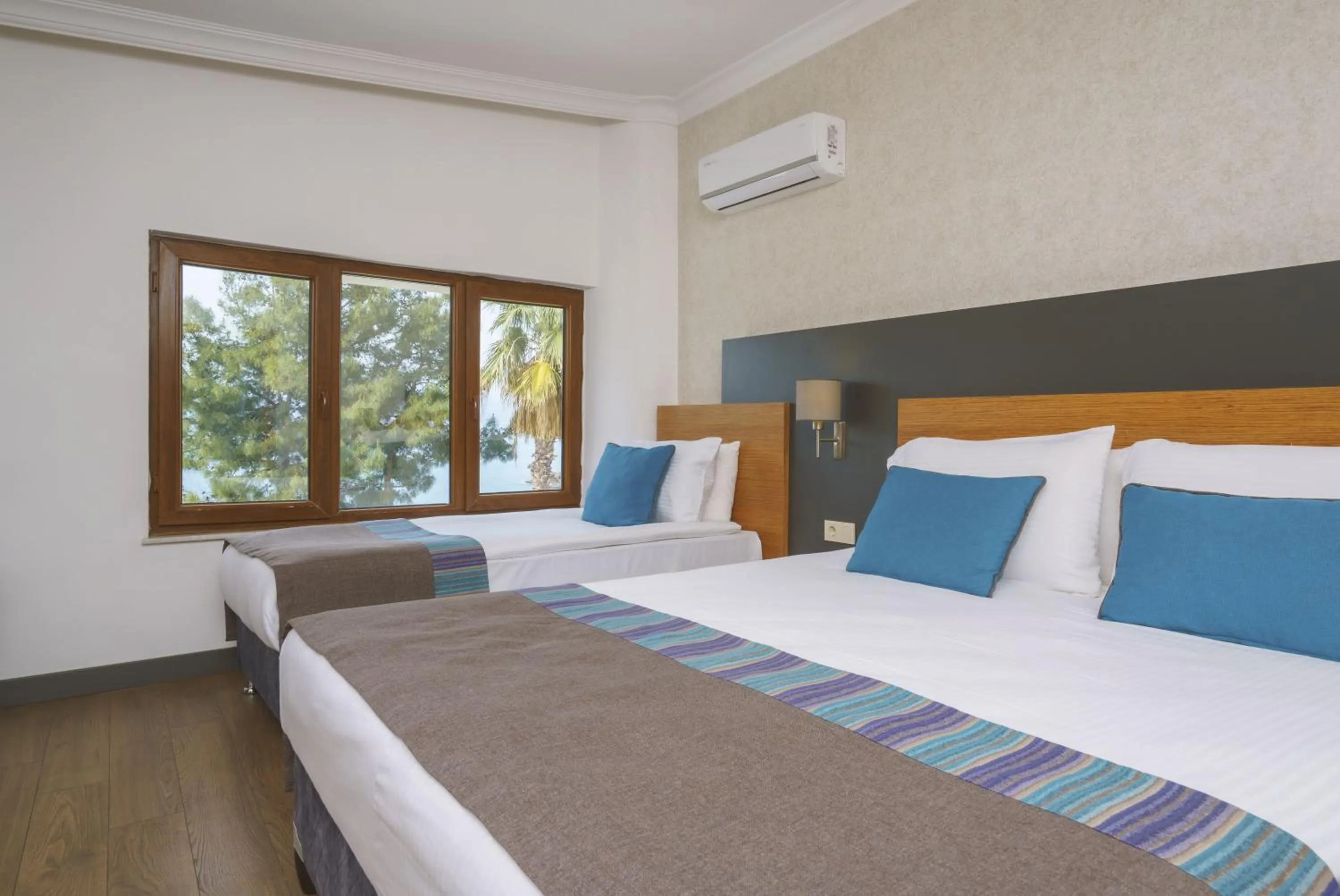 View (from property/room), Bed in Qinn Hotel