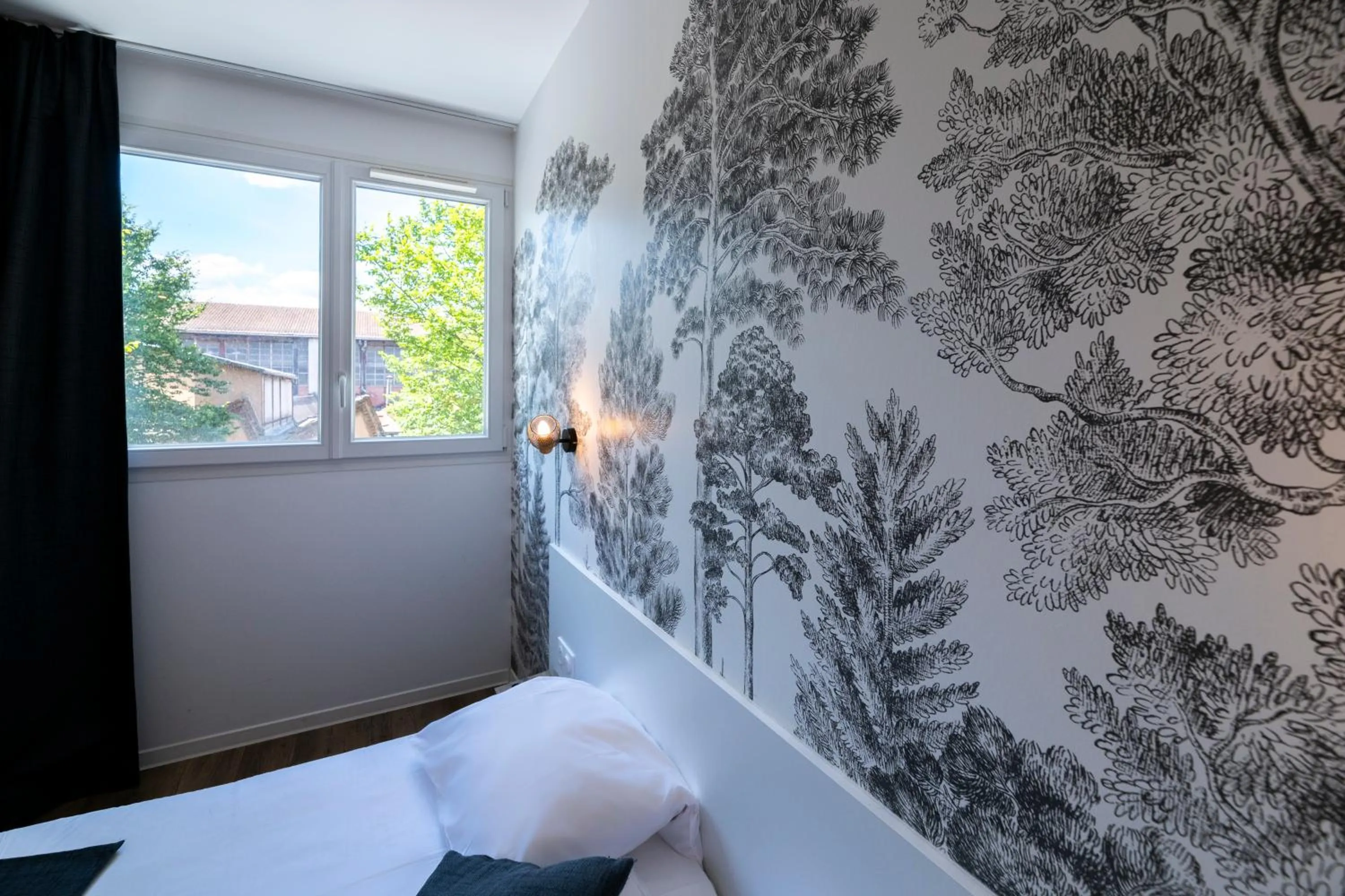 Bed in Lagrange Apart Hôtel Mulhouse Saint Sauveur