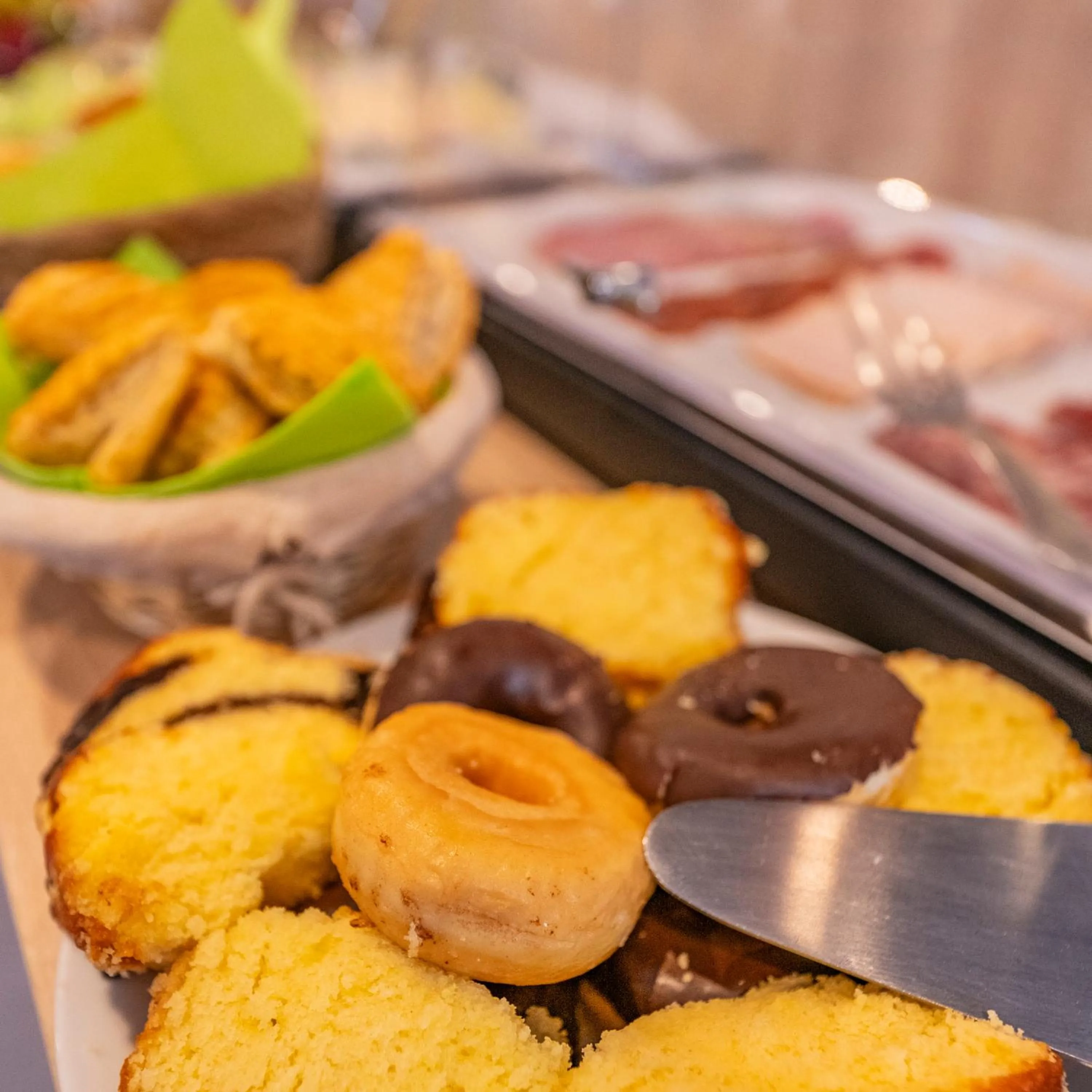 Continental breakfast in Lagrange Apart Hôtel Mulhouse Saint Sauveur