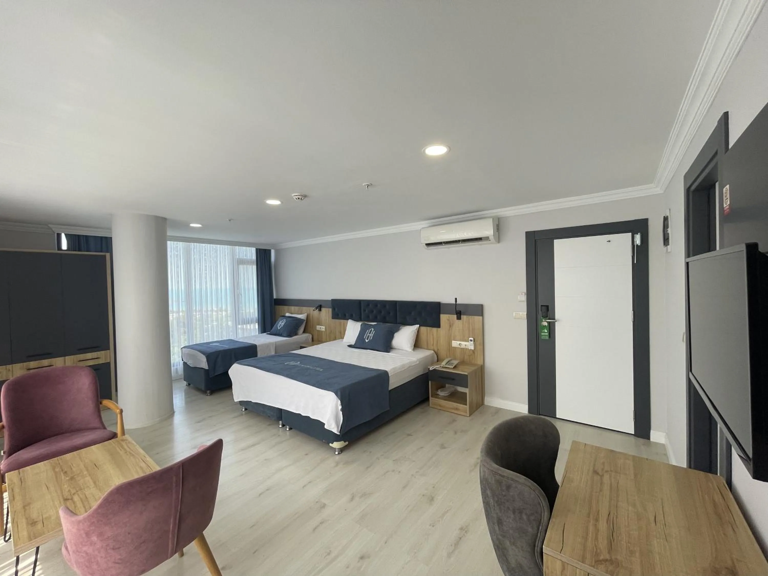Deluxe Triple Room with Sea View - single occupancy in HANN OTEL