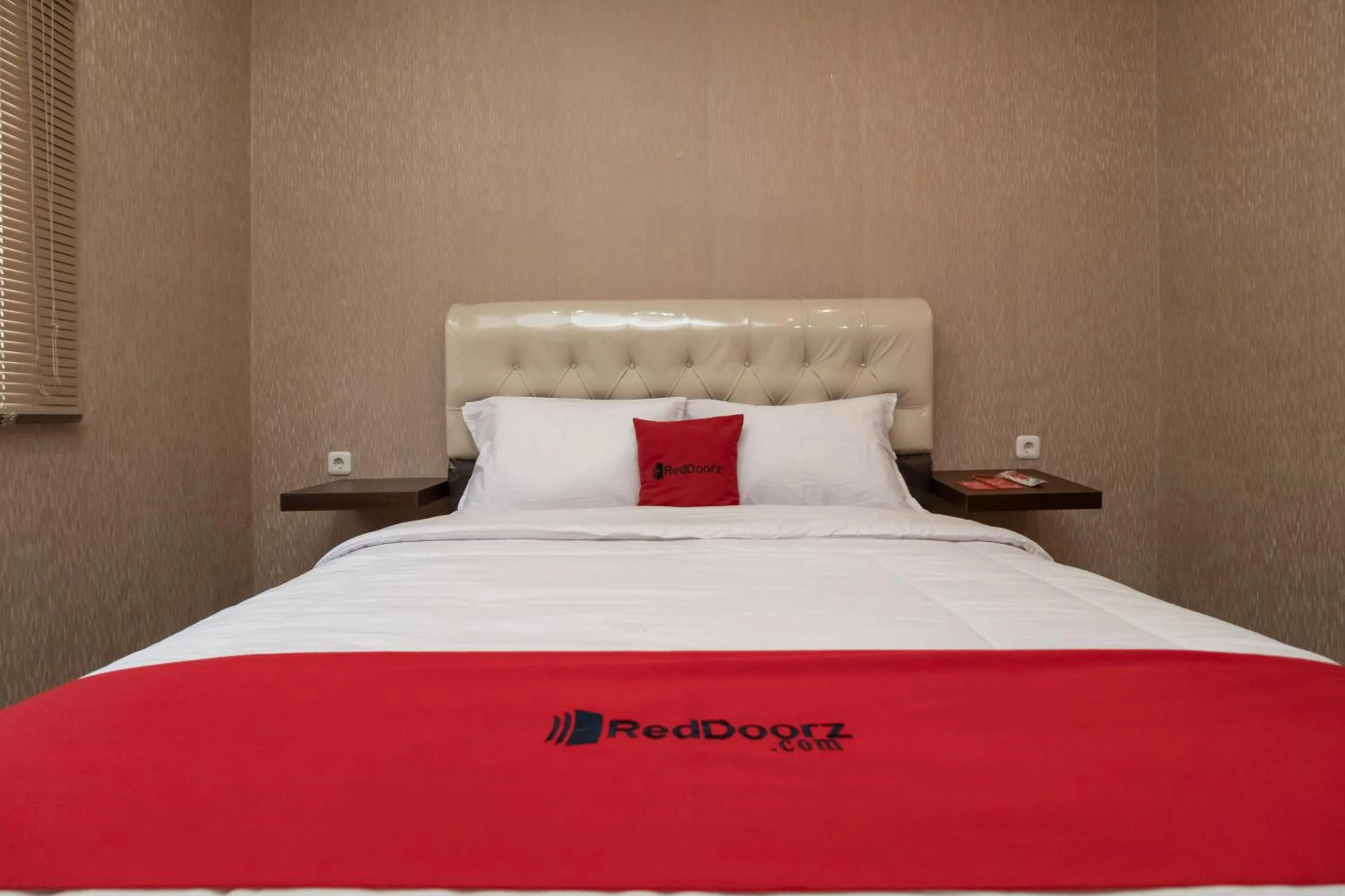 Bed in RedDoorz @ Jalan Srikandi Pekanbaru