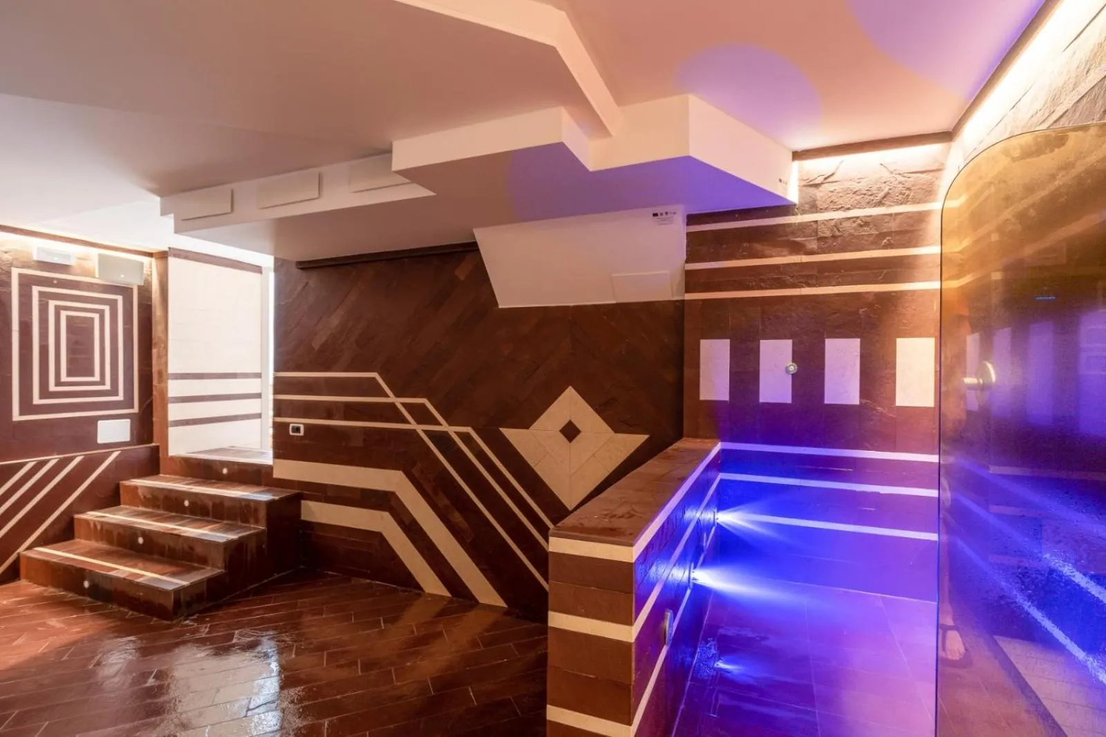 Spa and wellness centre/facilities in Villa Mancuso De Gaetani & SPA