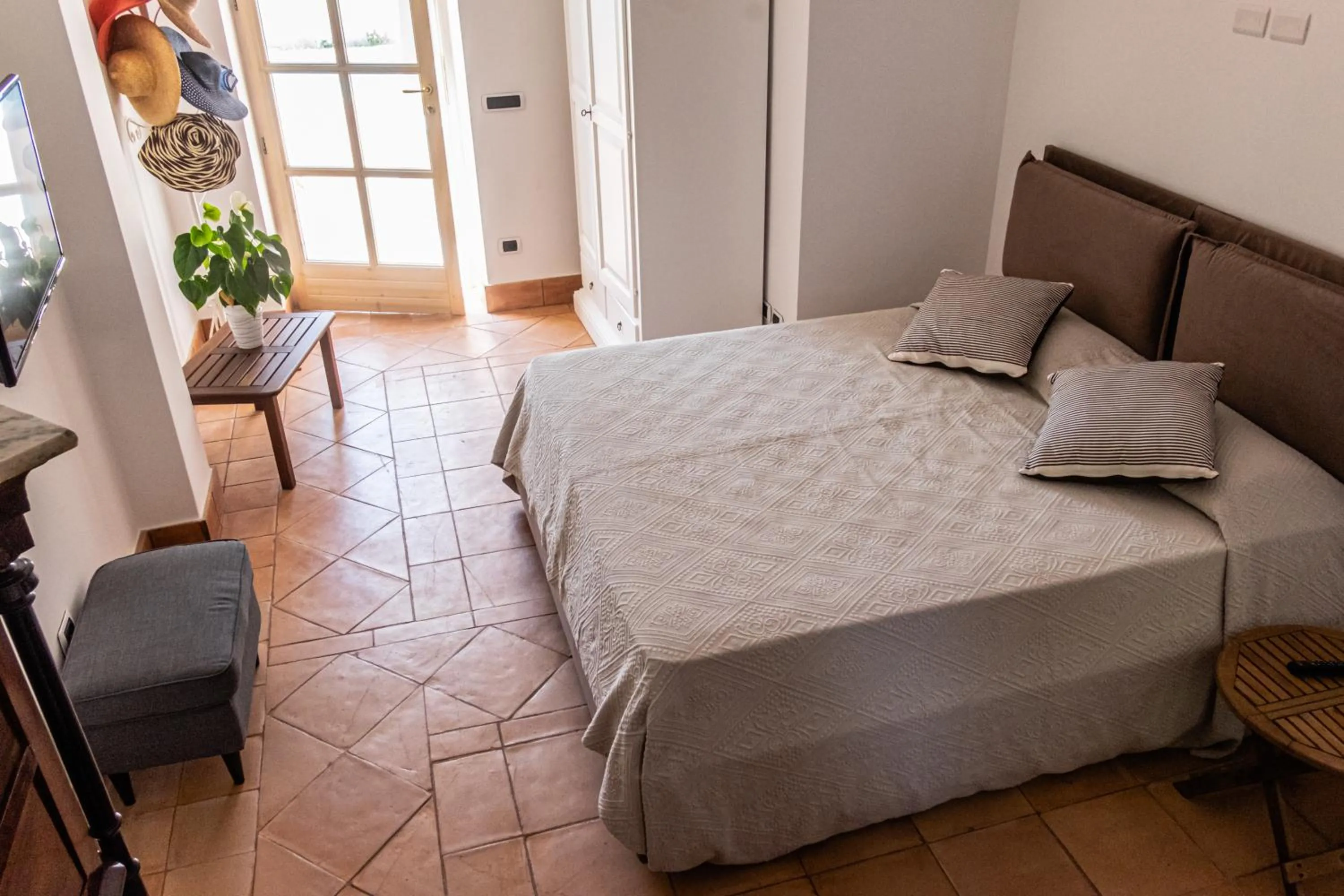 Photo of the whole room, Bed in Villa Mancuso De Gaetani & SPA