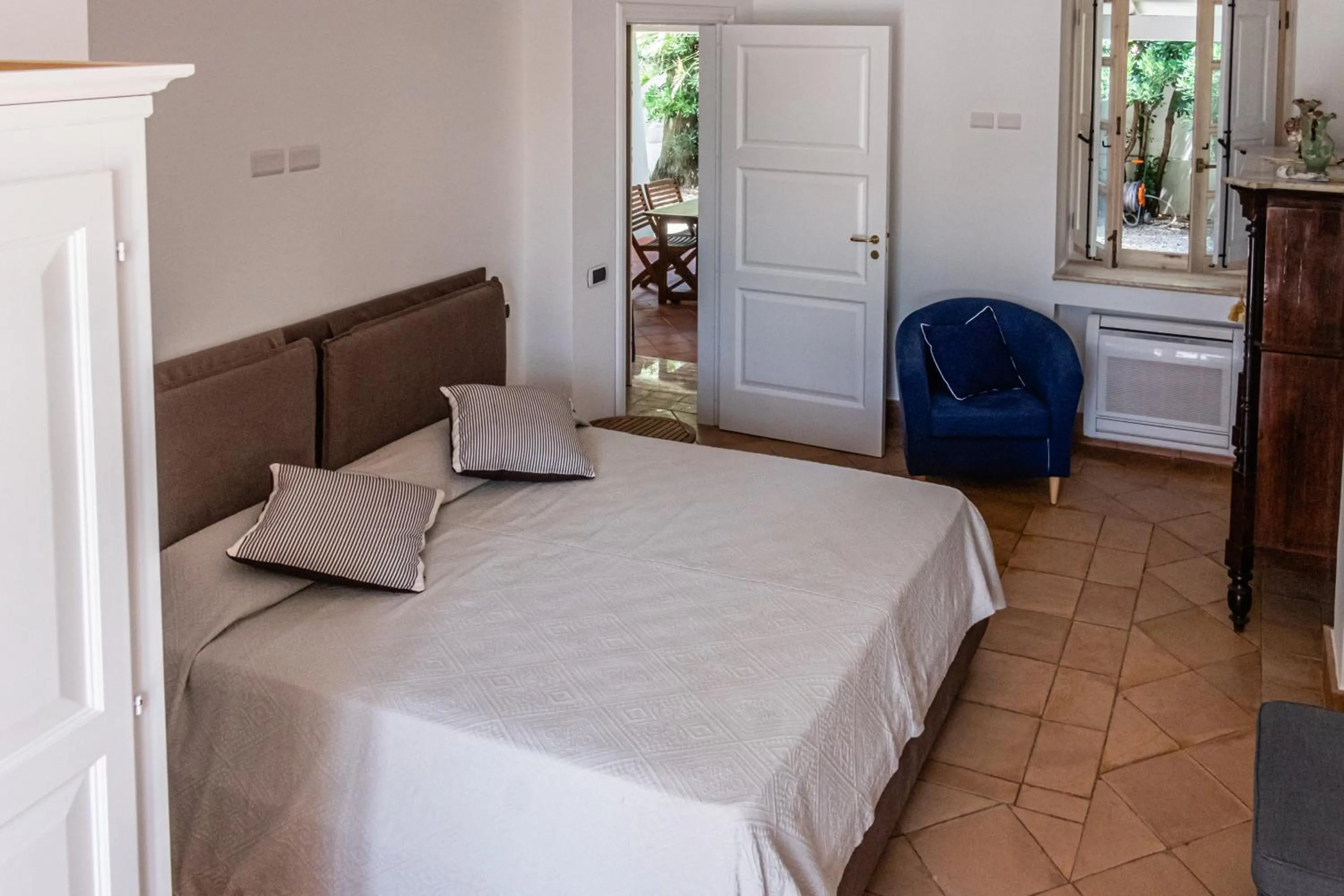 Photo of the whole room, Bed in Villa Mancuso De Gaetani & SPA