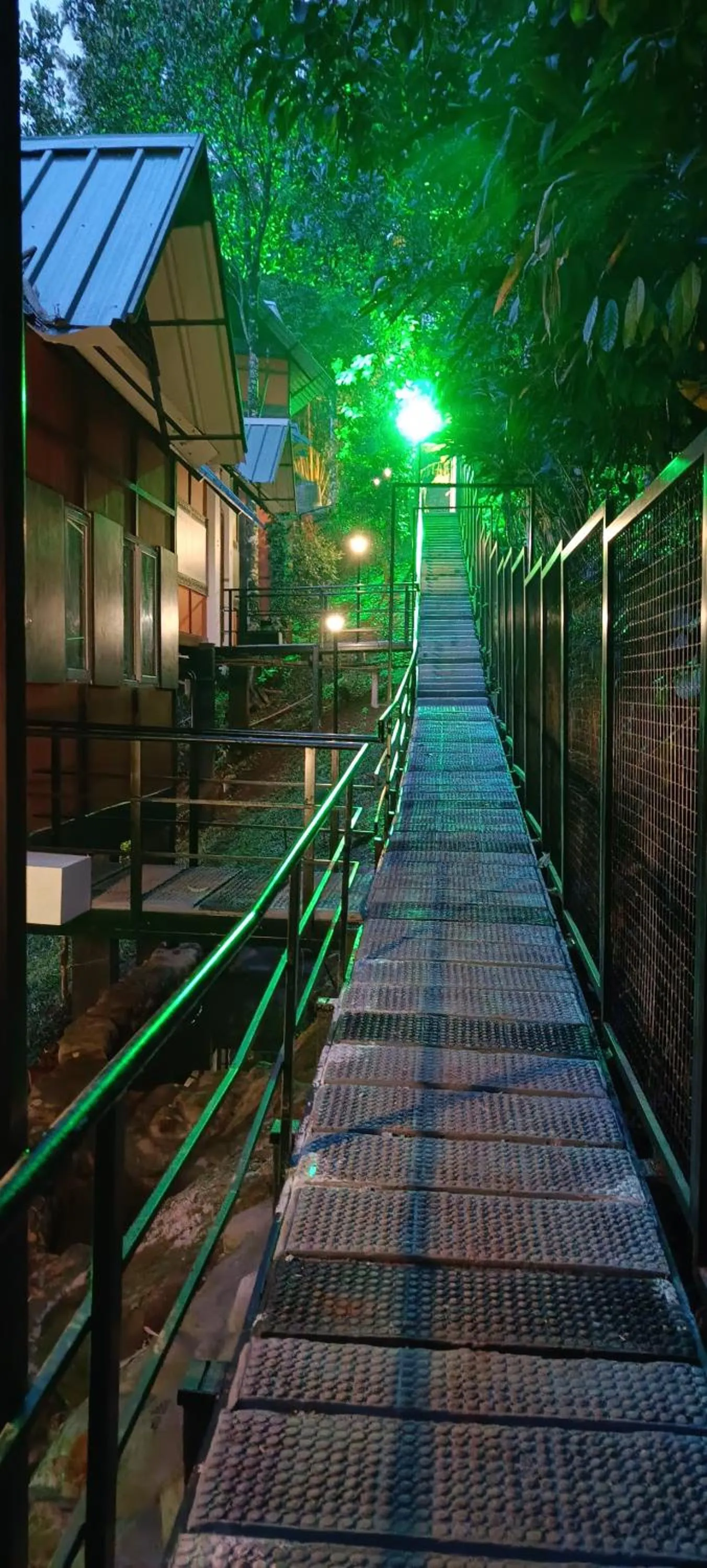 Decorative detail in Santhi Hill View Resort