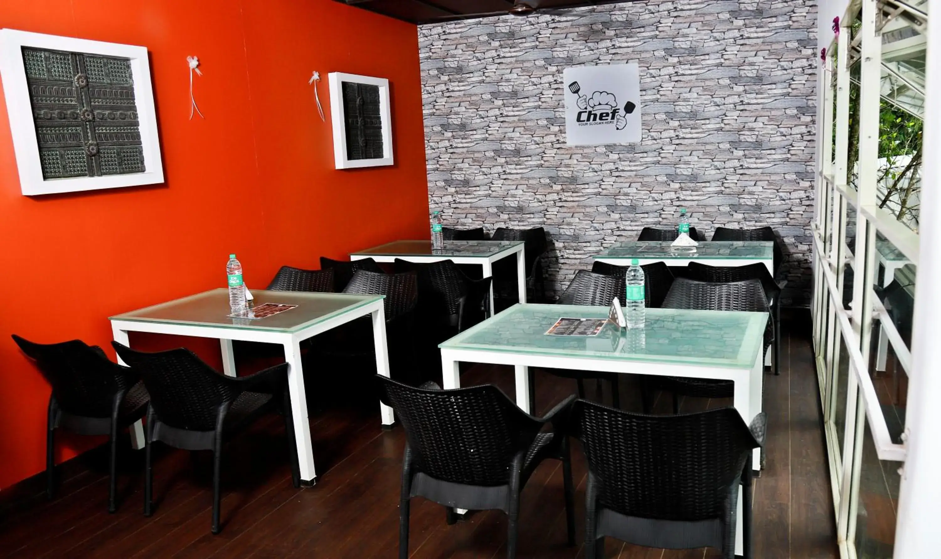 Restaurant/places to eat in Santhi Hill View Resort Restaurant/places to eat in Santhi Hill View Resort