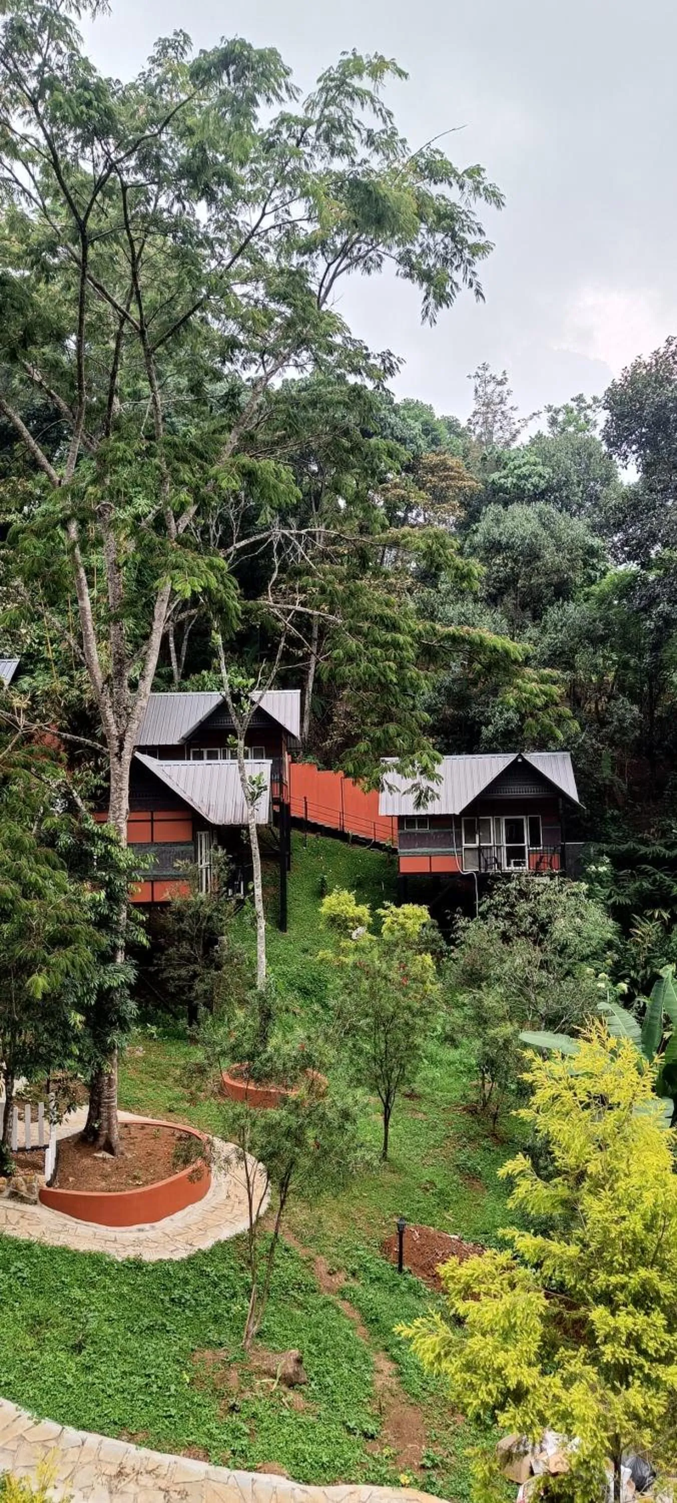 Garden view in Santhi Hill View Resort