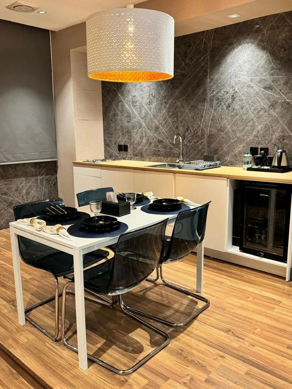 Kitchen or kitchenette in Dana Hotel