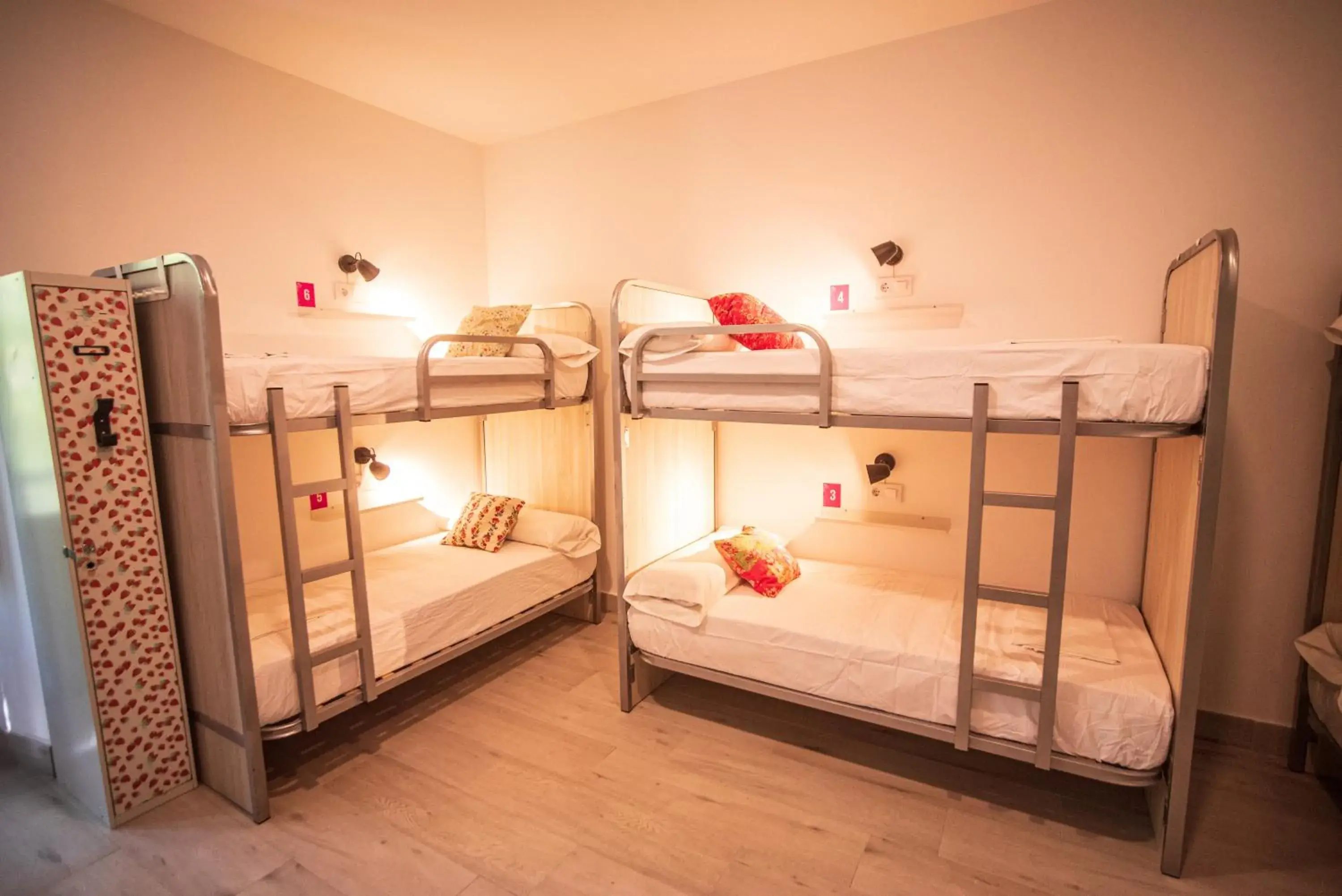 bunk bed, Bed in La Flamenka Hostel bunk bed, Bed in La Flamenka Hostel