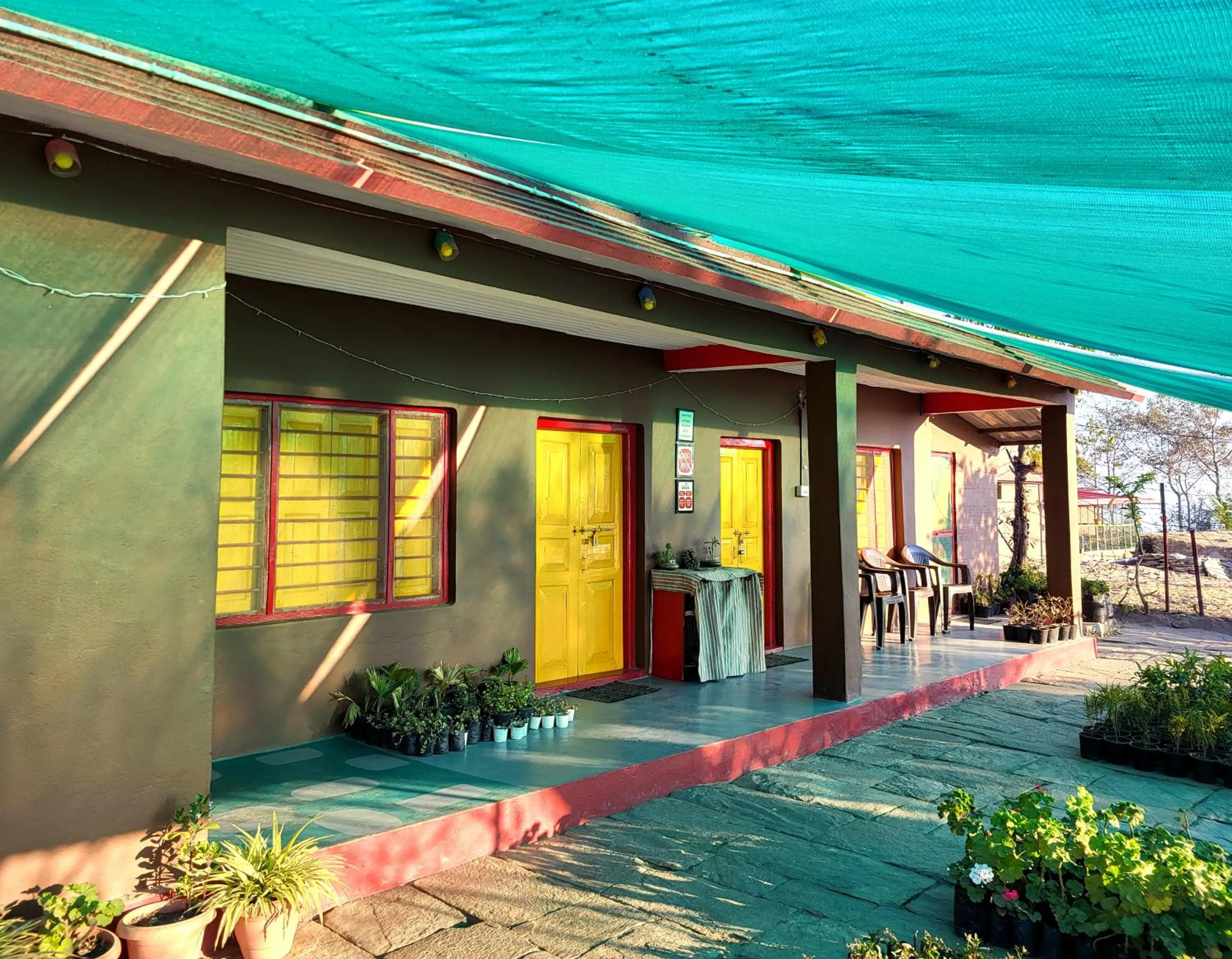 Property building in Traveller Hive Kasar Devi