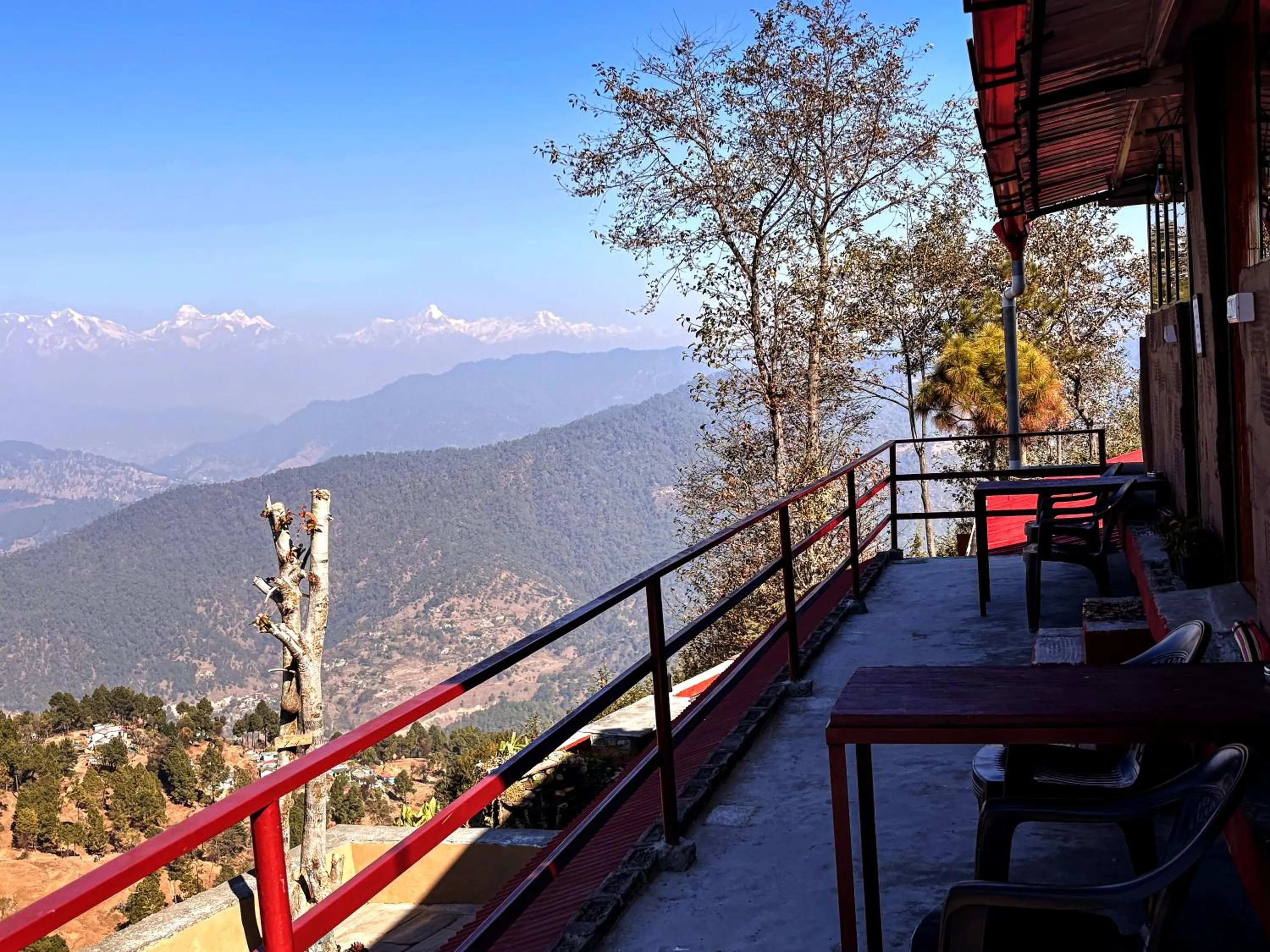 Balcony/Terrace in Traveller Hive Kasar Devi