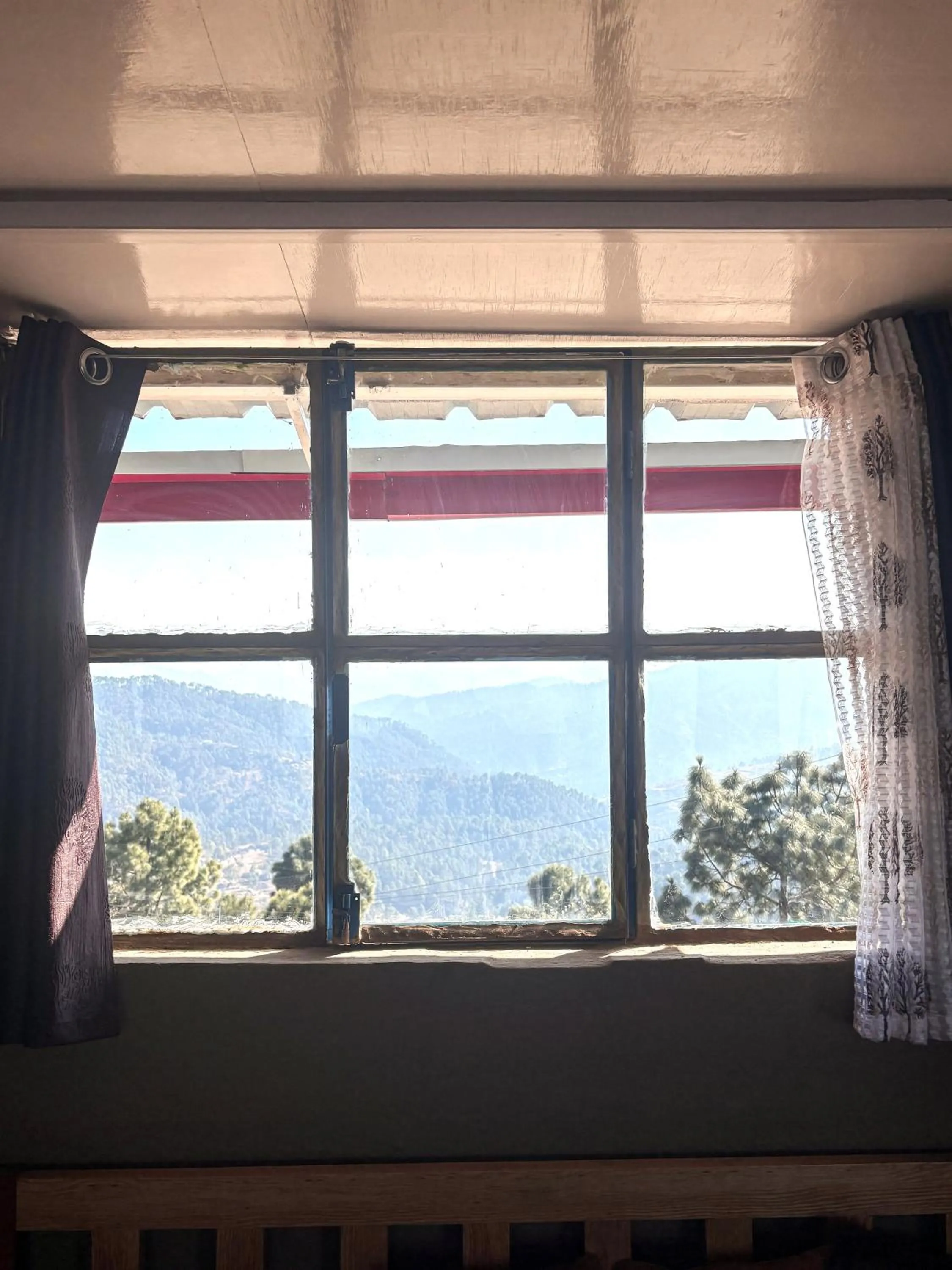Traveller Hive Kasar Devi