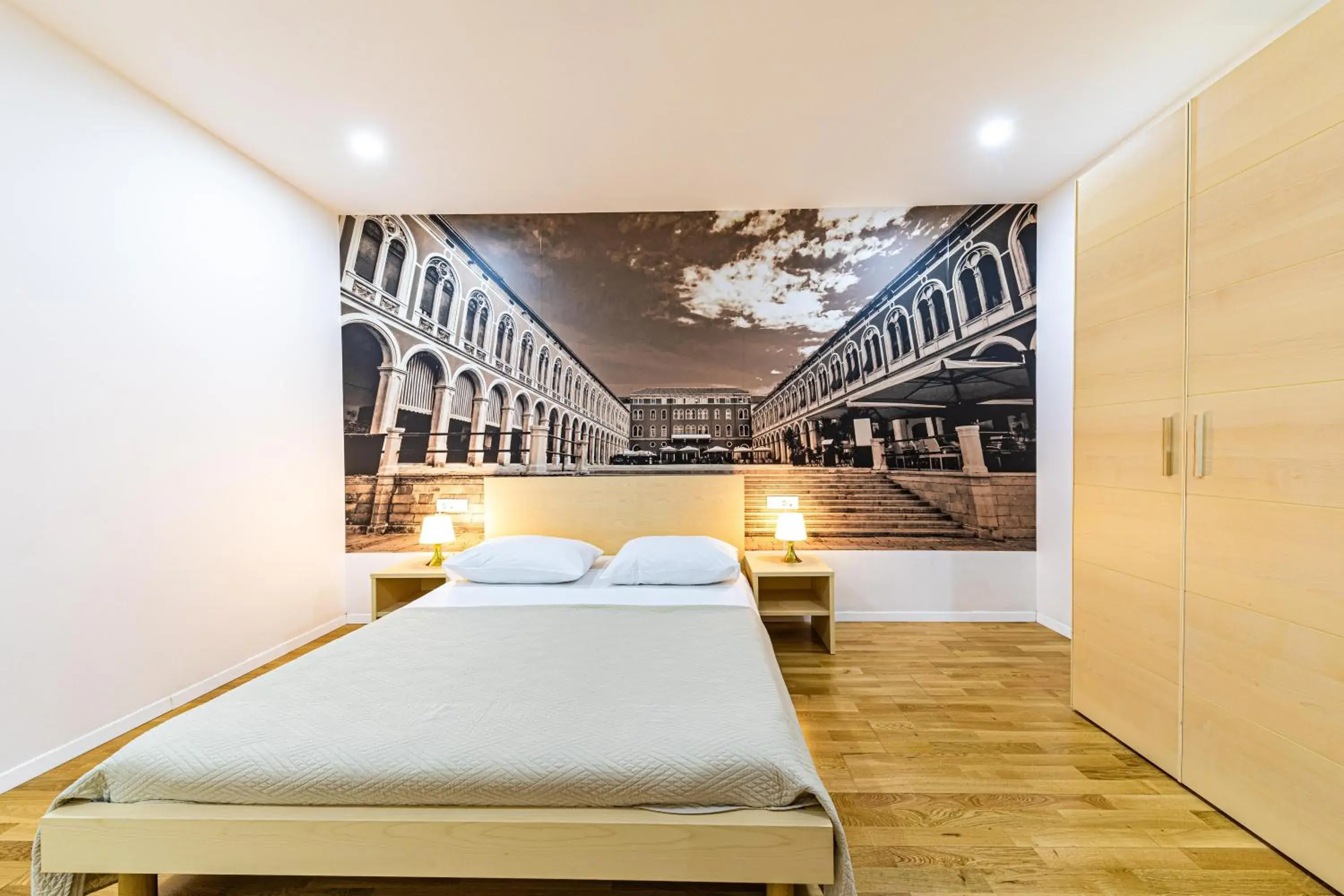 Deluxe Double Room in Split City Rooms Deluxe Double Room in Split City Rooms