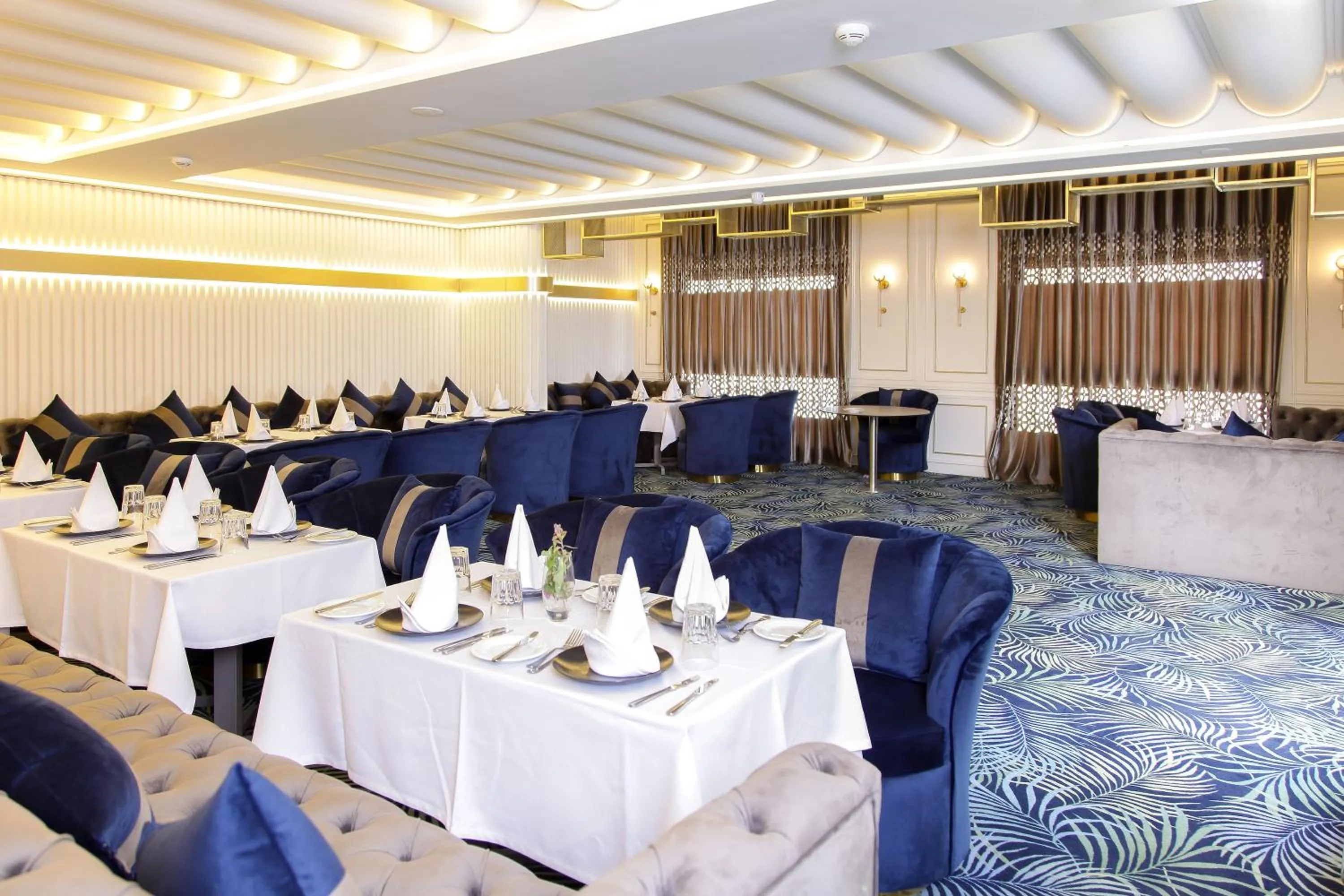Restaurant/places to eat in Oriental Palace by Agora Complex