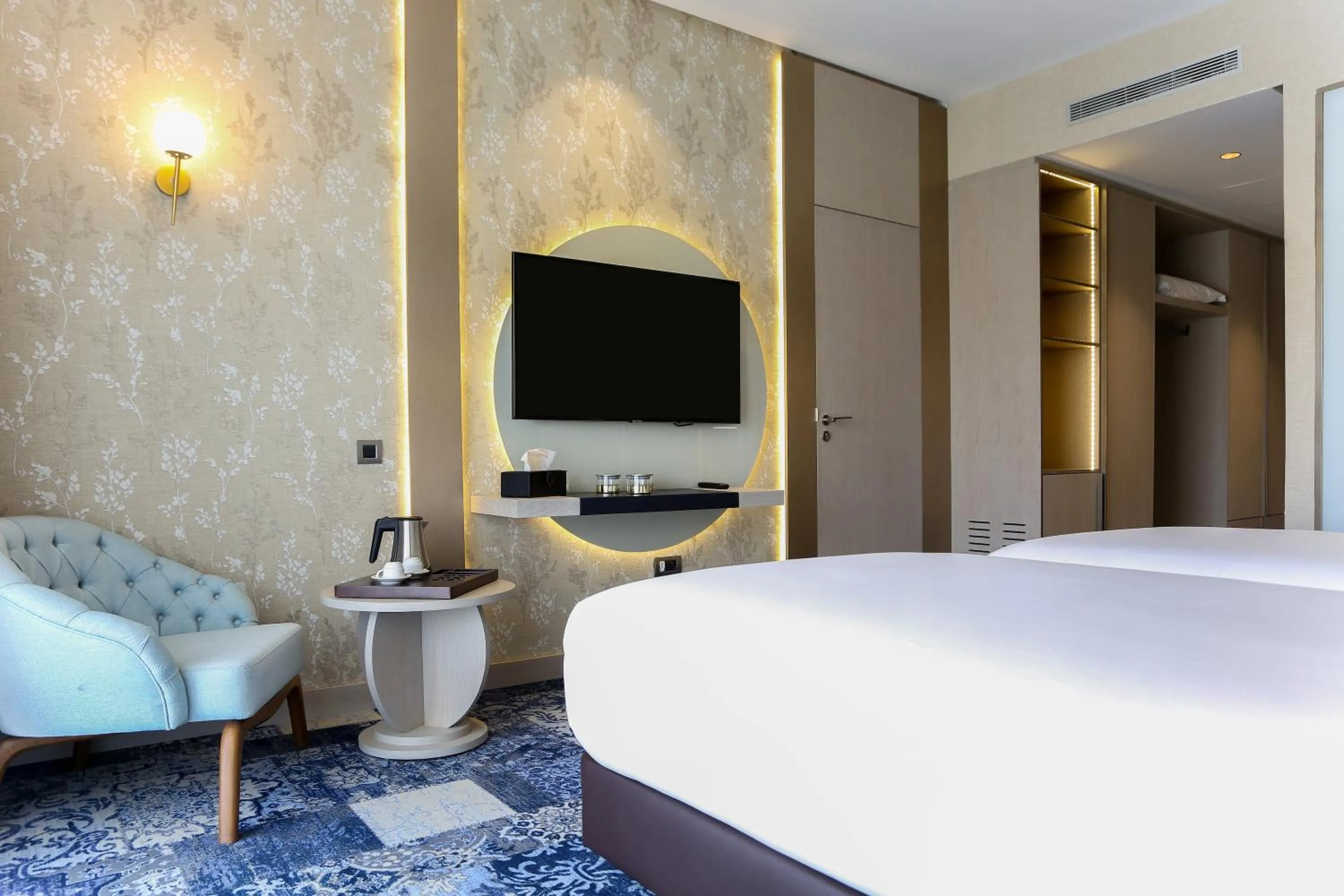 Bed in Oriental Palace by Agora Complex