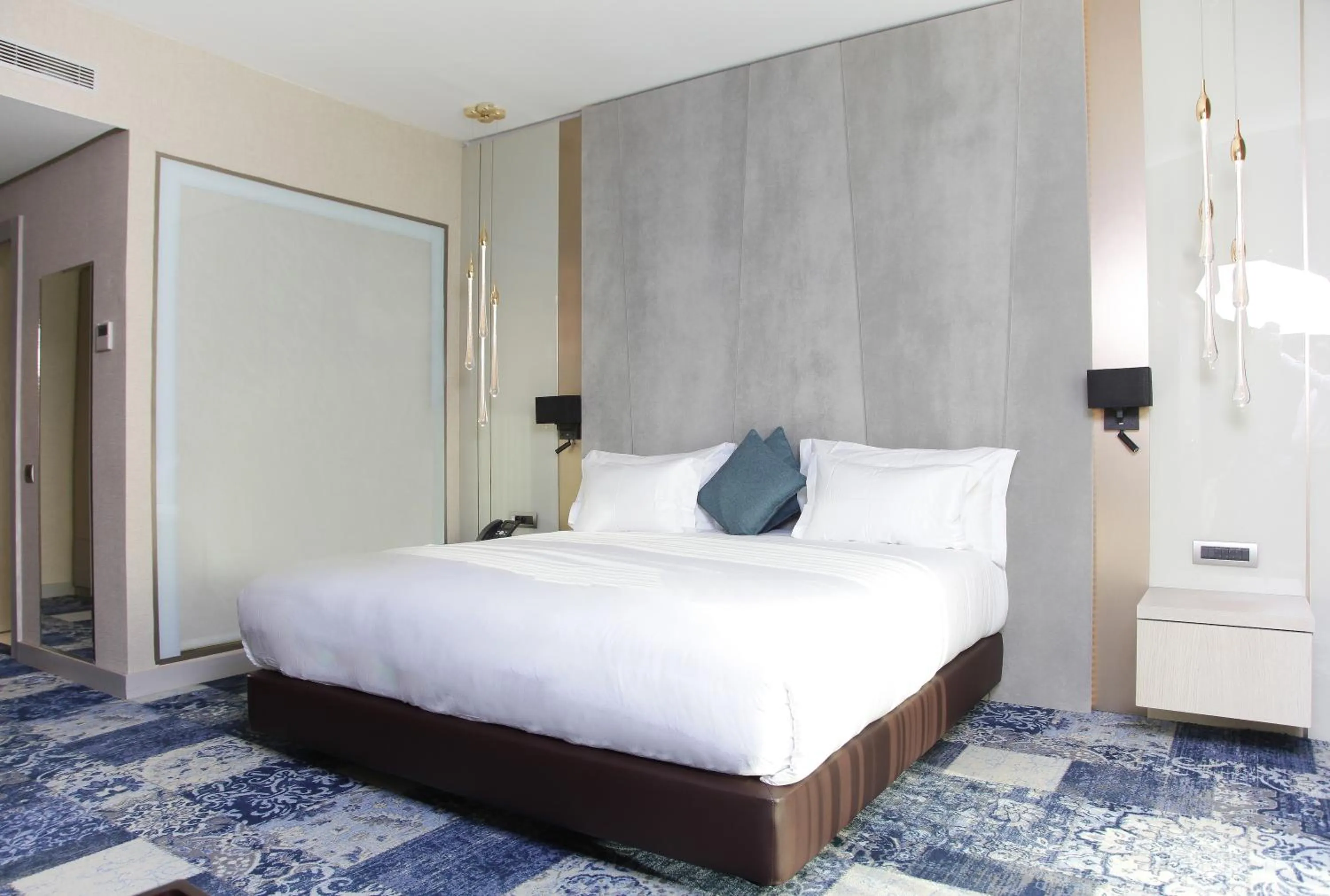 Bed in Oriental Palace by Agora Complex