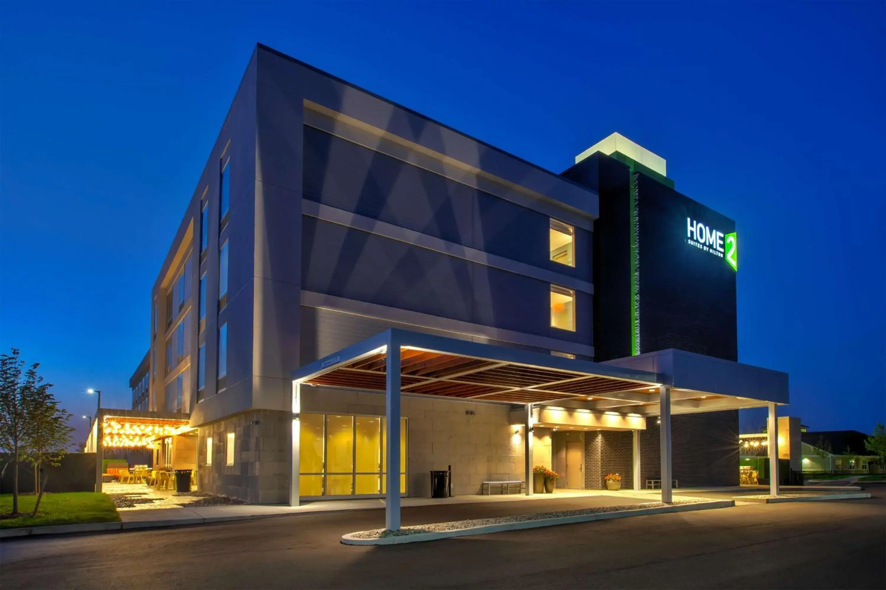 Property building in Home2 Suites By Hilton Grand Rapids South Property building in Home2 Suites By Hilton Grand Rapids South
