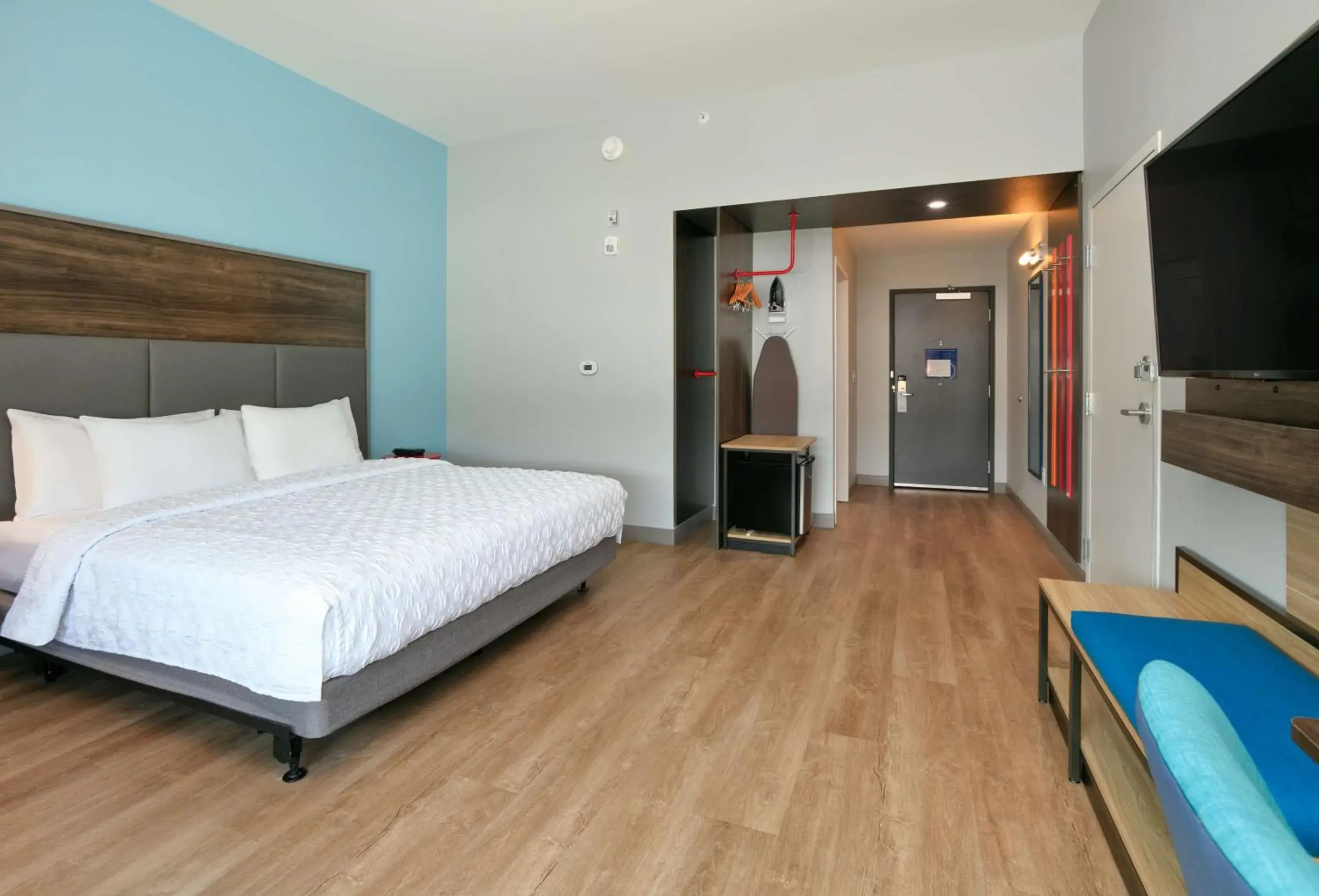 Bed in Tru By Hilton San Antonio At The Rim, Tx Bed in Tru By Hilton San Antonio At The Rim, Tx