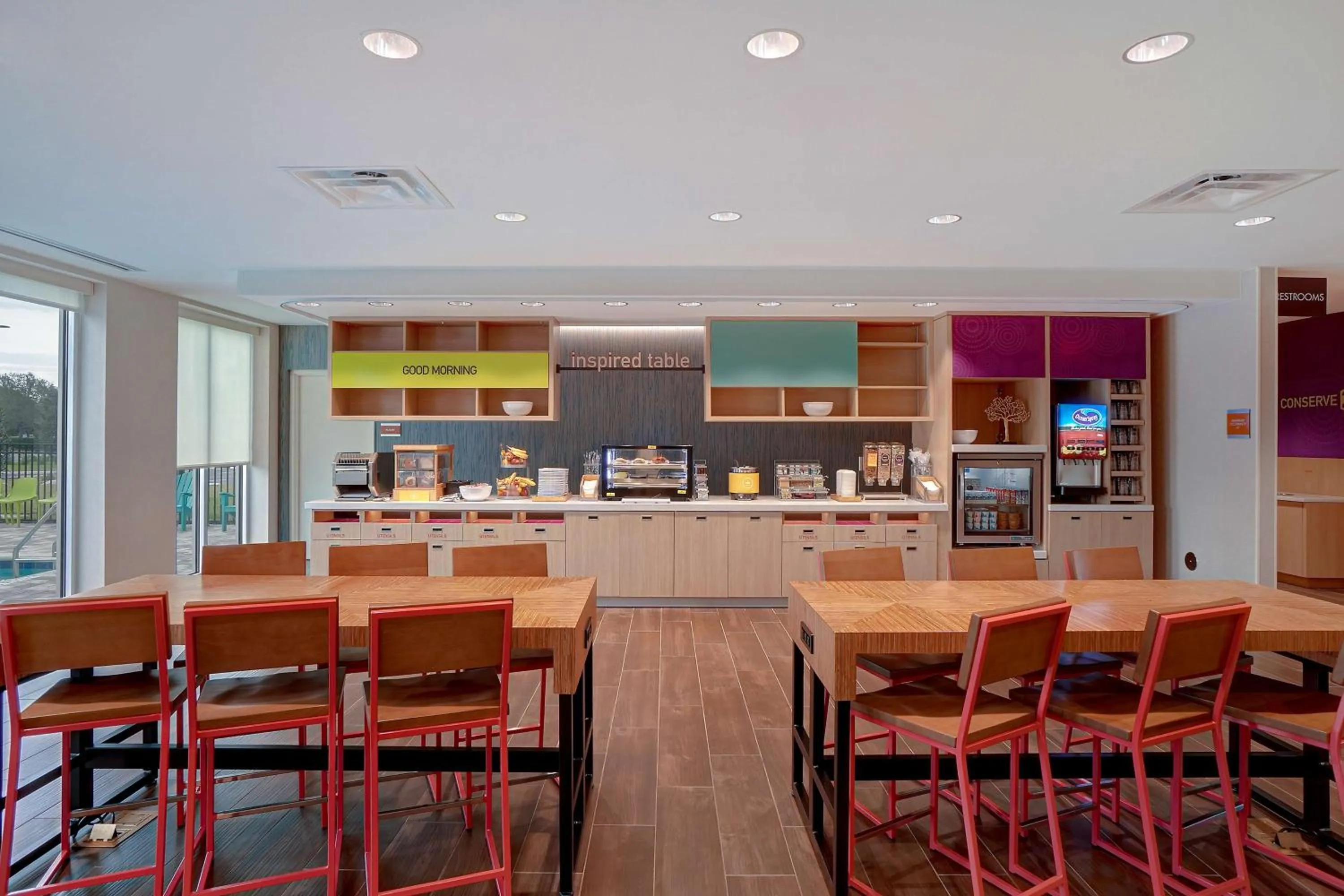 Breakfast in Home2 Suites By Hilton Lakewood Ranch