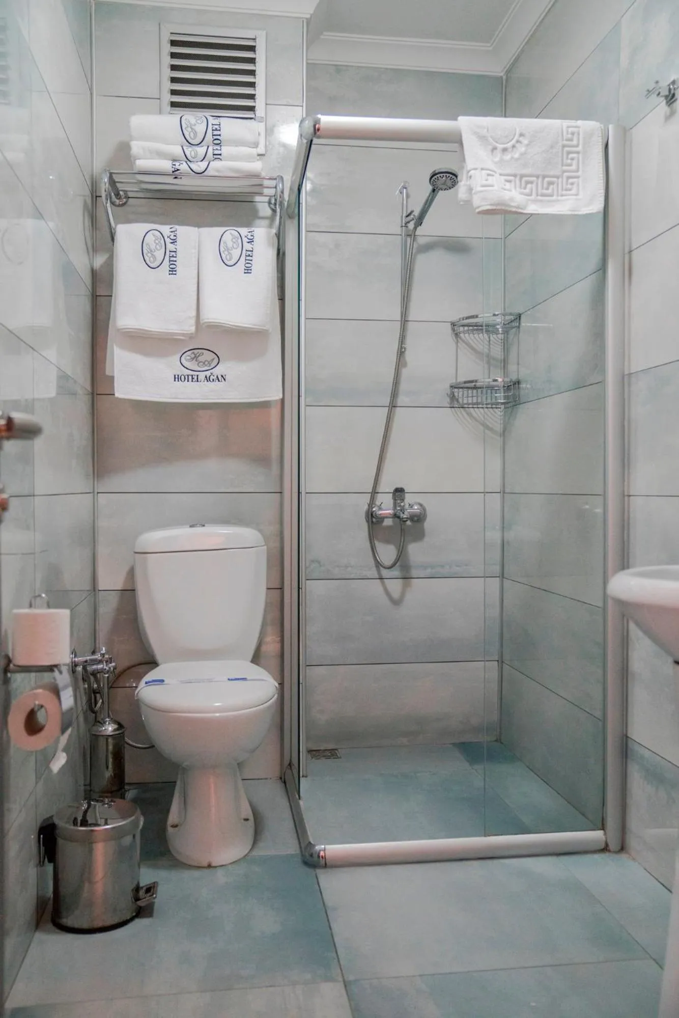 Shower in Hotel Agan Oldcity Istanbul