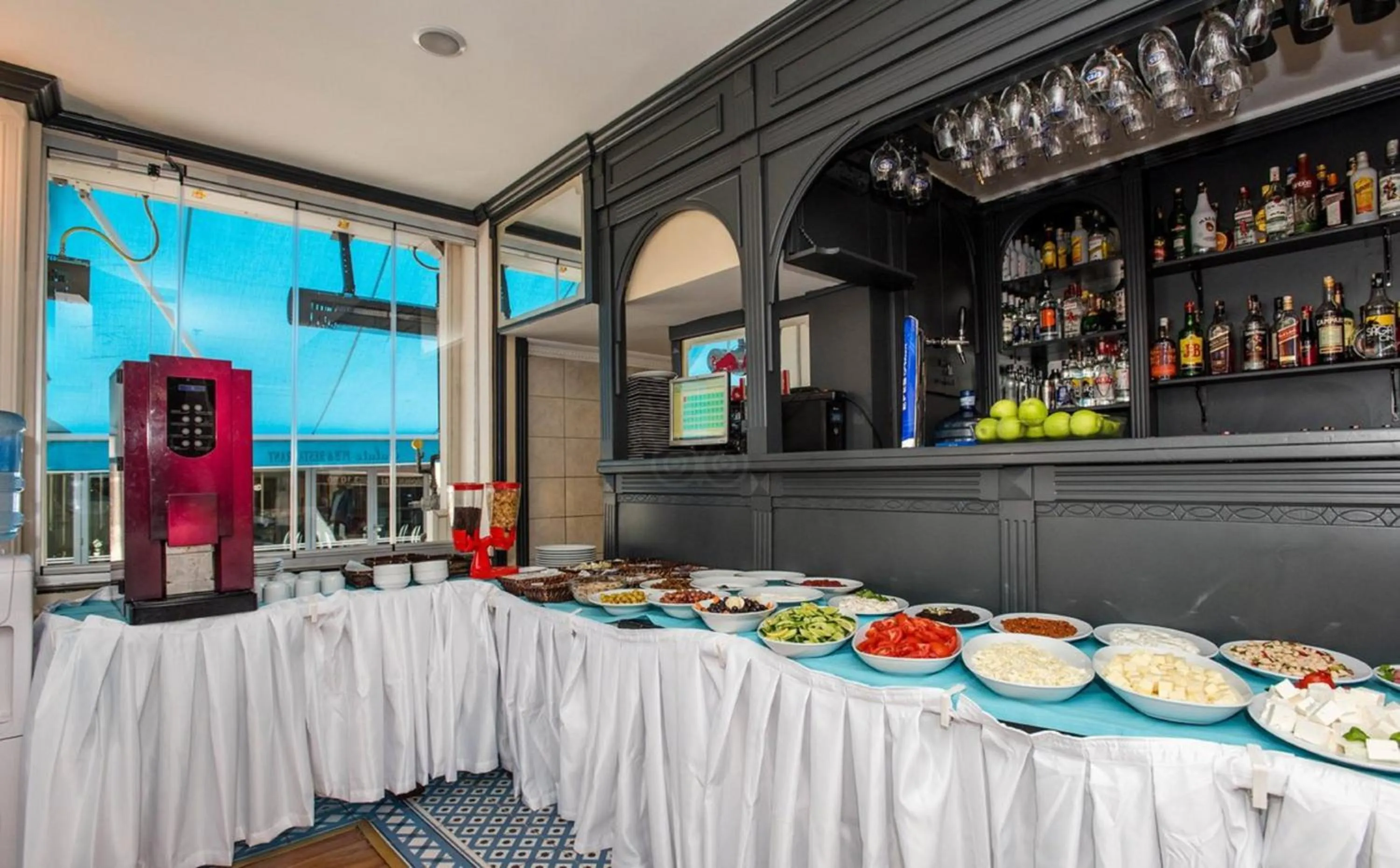 Restaurant/places to eat in Hotel Agan Oldcity Istanbul