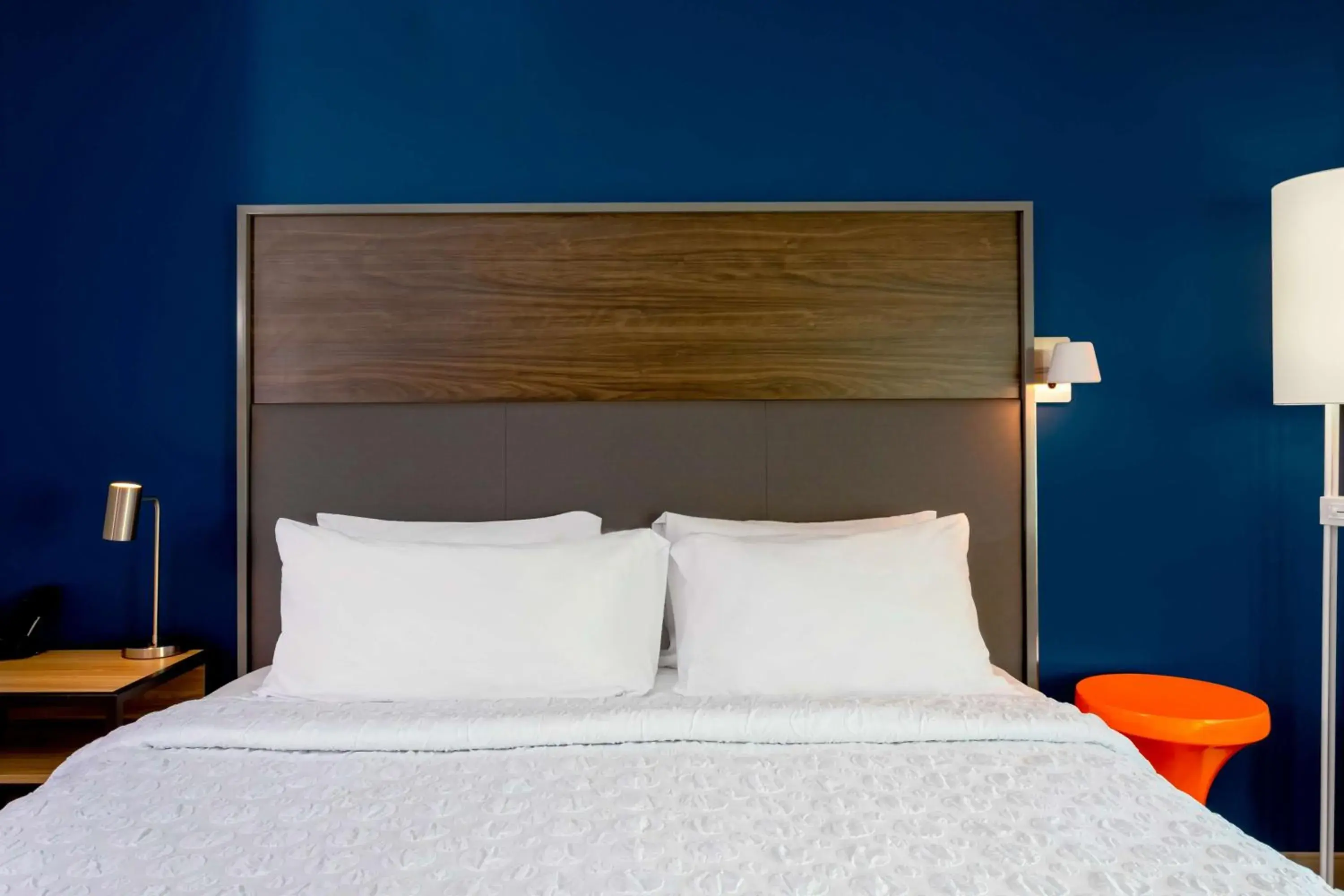 Bed in Tru By Hilton Port St Lucie Tradition Bed in Tru By Hilton Port St Lucie Tradition