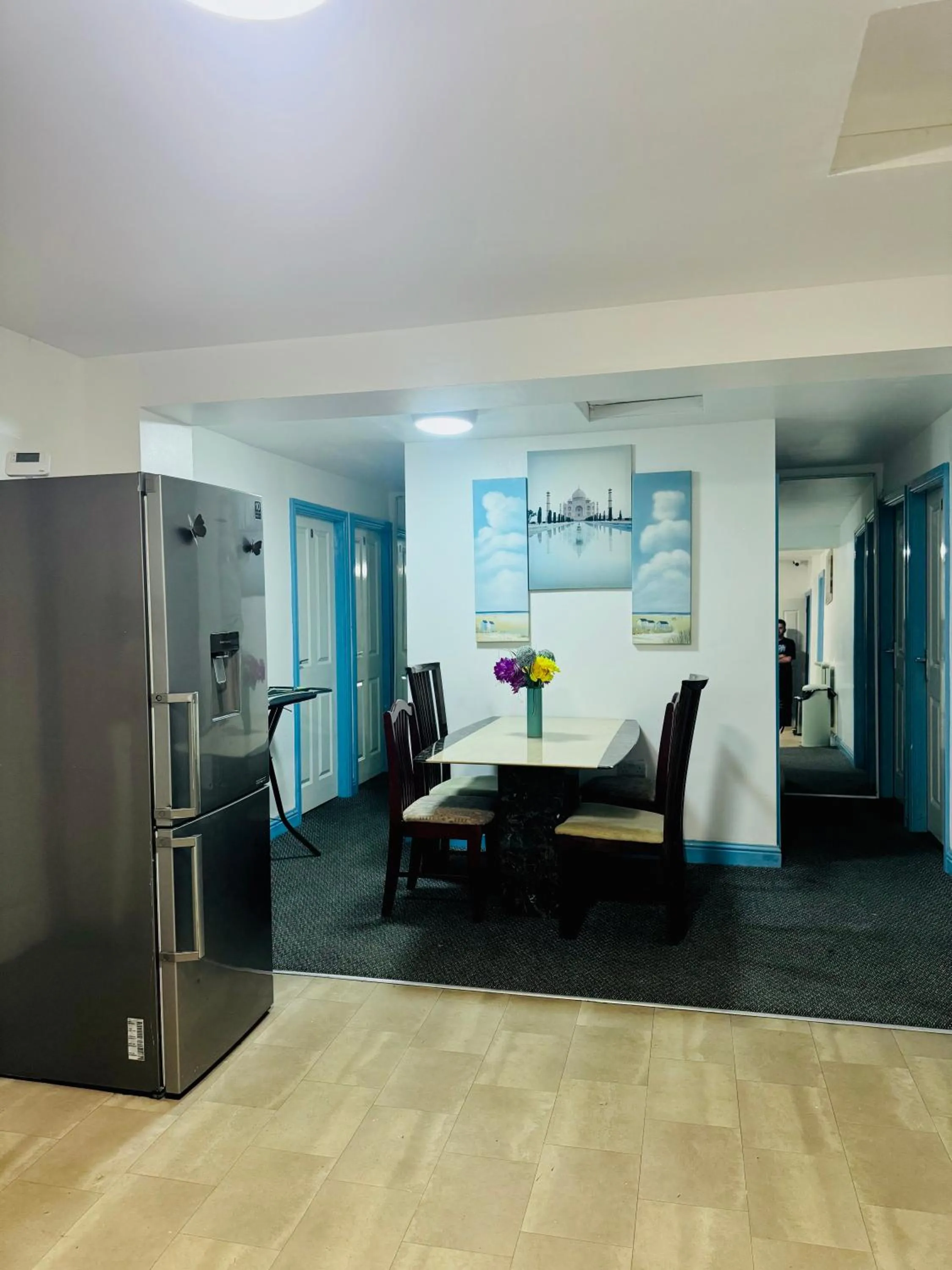Lobby or reception in OYO Unique Private Rooms - Bolton Central, Free Parking