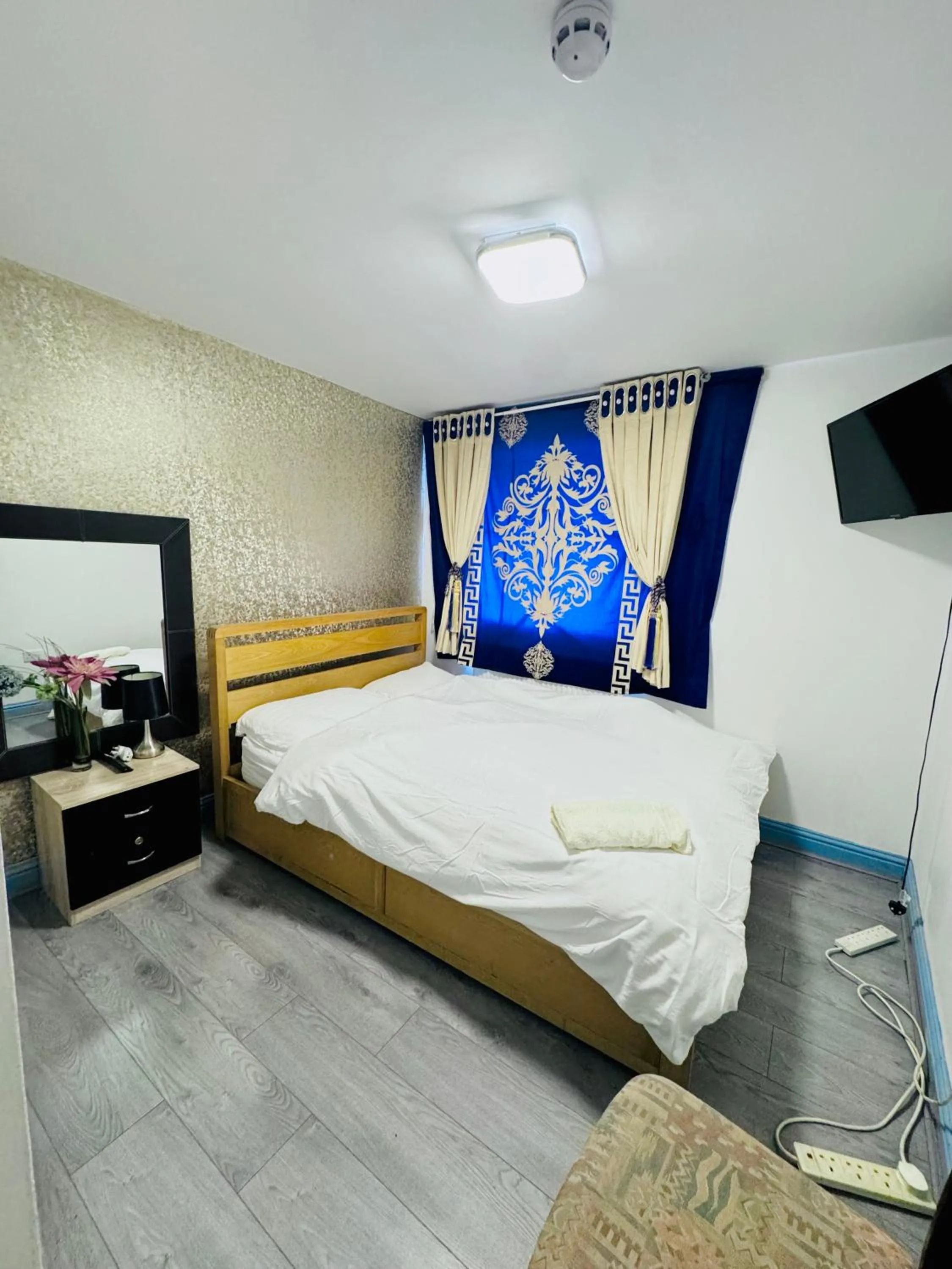 Bedroom, Bed in OYO Unique Private Rooms - Bolton Central, Free Parking