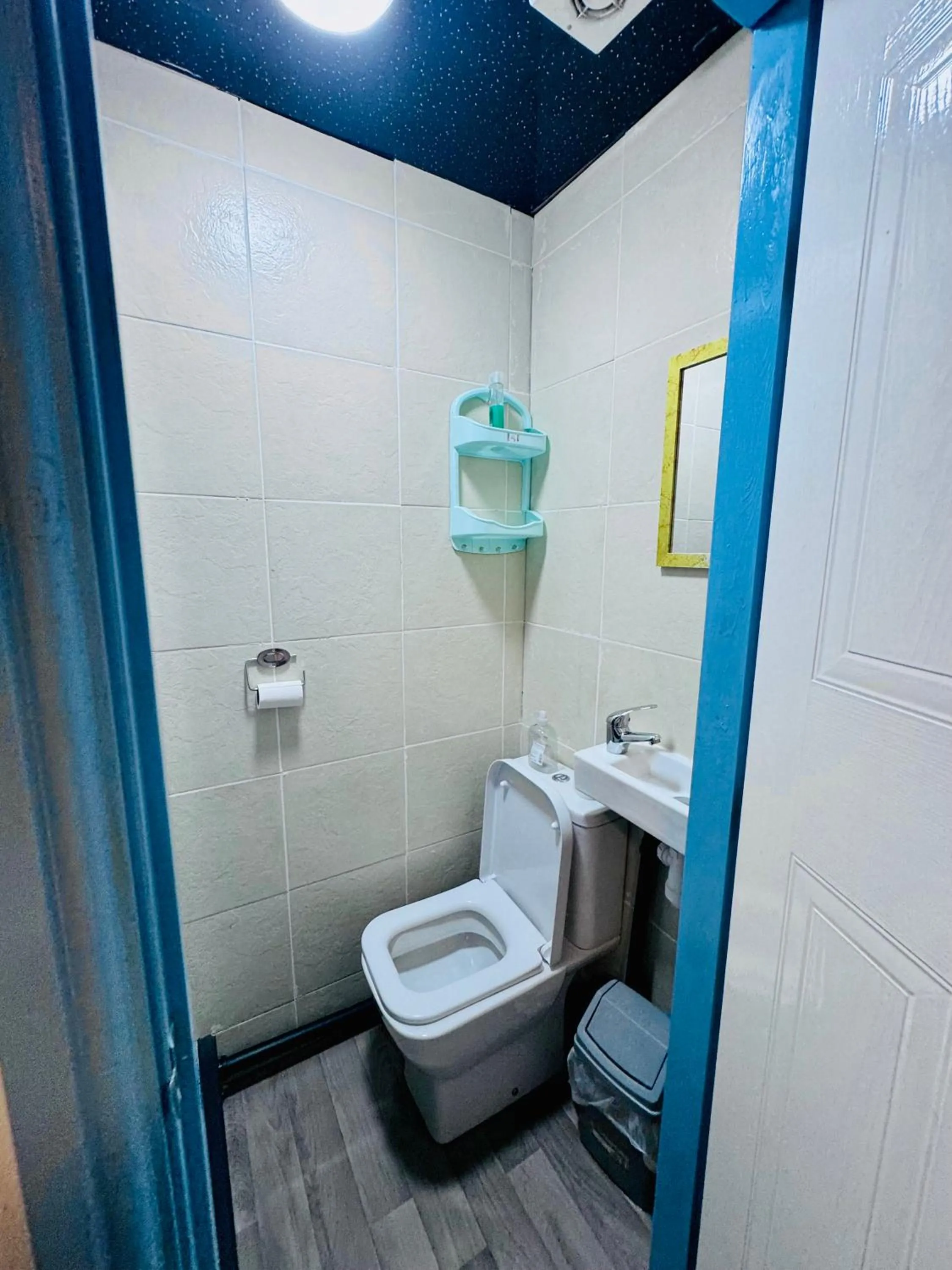 Bathroom in OYO Unique Private Rooms - Bolton Central, Free Parking