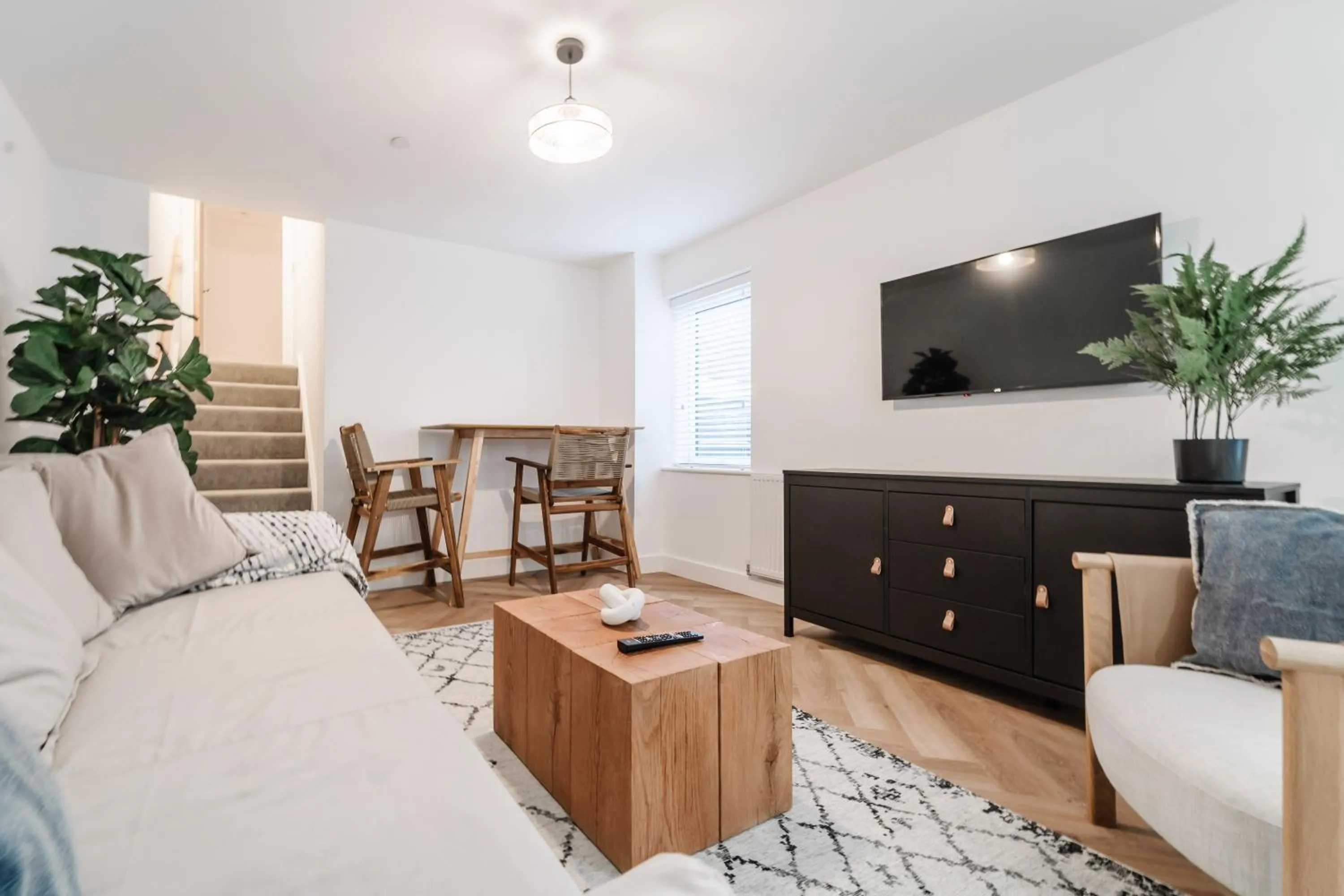 Living room in Royal House Stylish Apartments - Chester