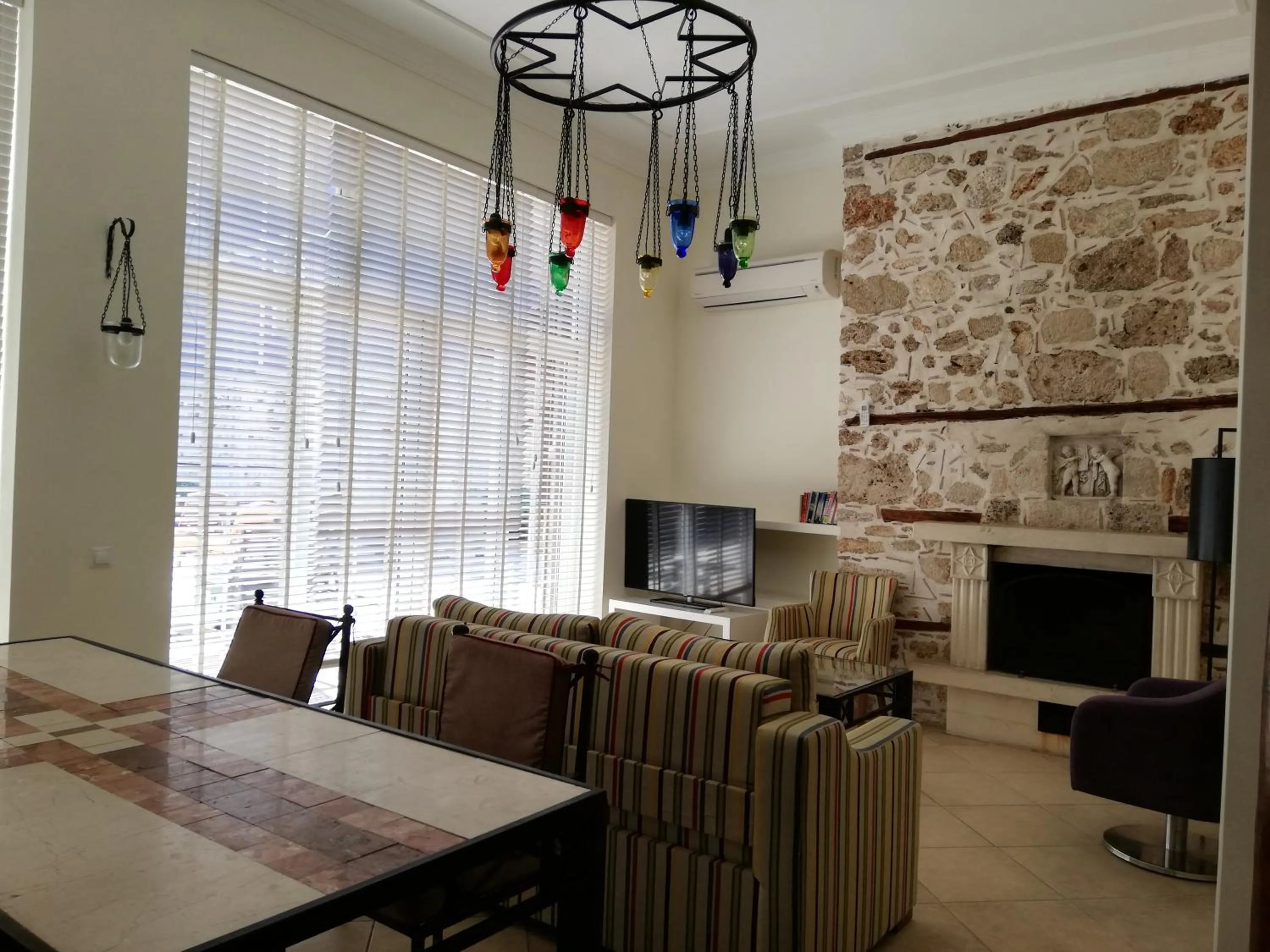 TV and multimedia in Alp Pasa Hotel - Special Class