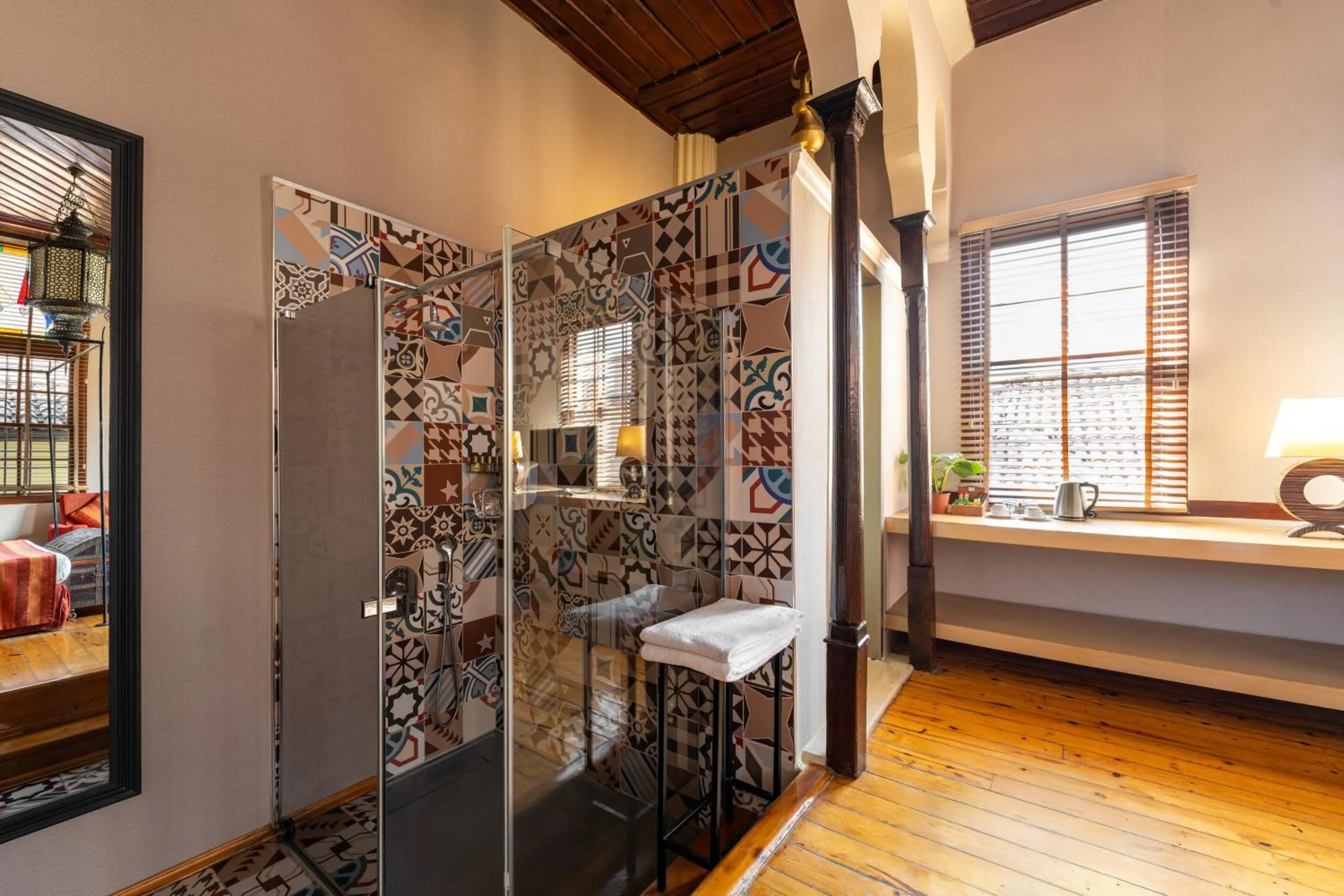 Shower in Alp Pasa Hotel - Special Class